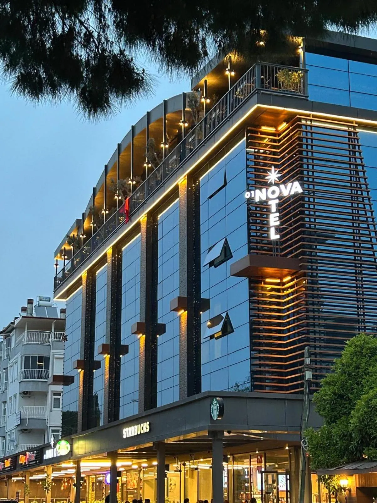 01 Nova Otel