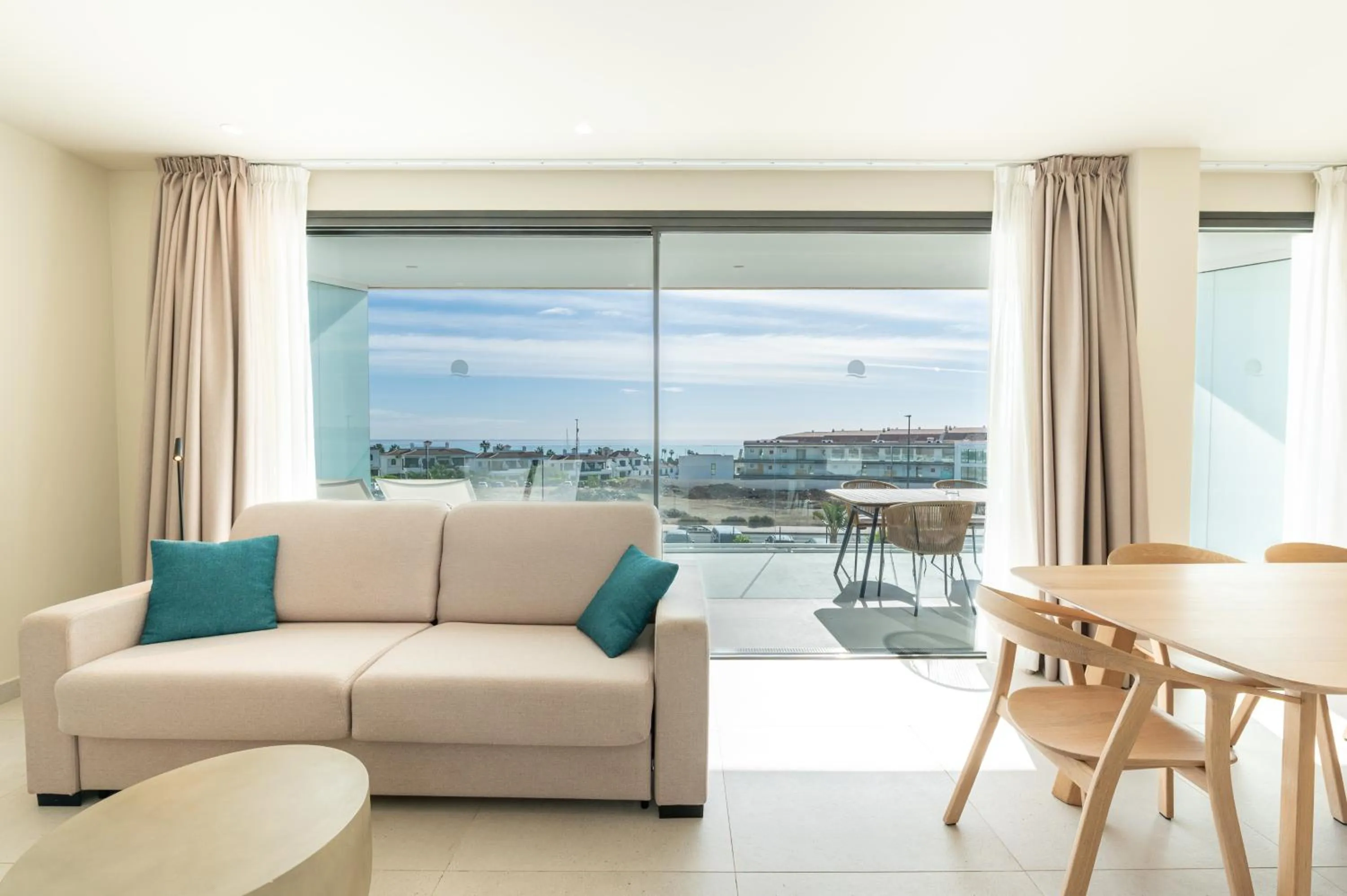 Amarilla Golf Residences