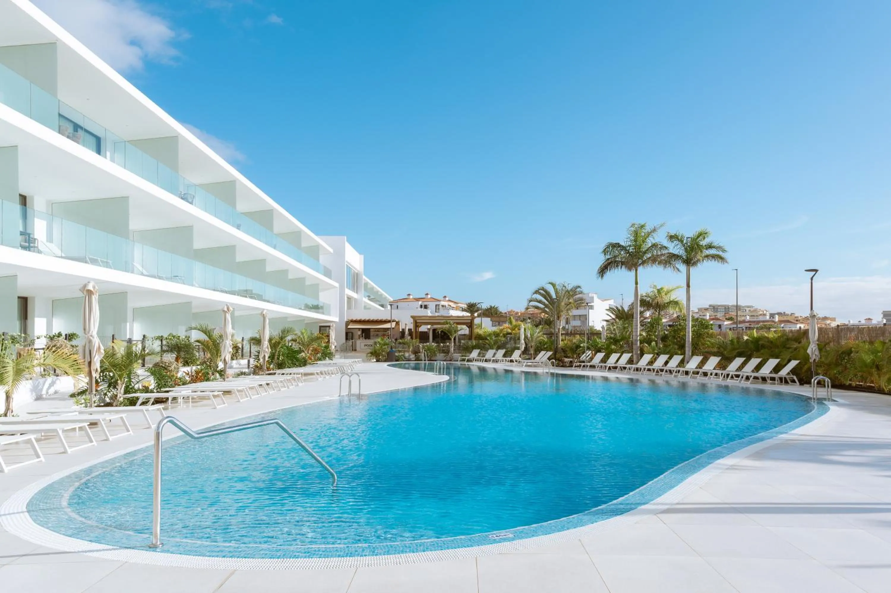 Day in Amarilla Golf Residences