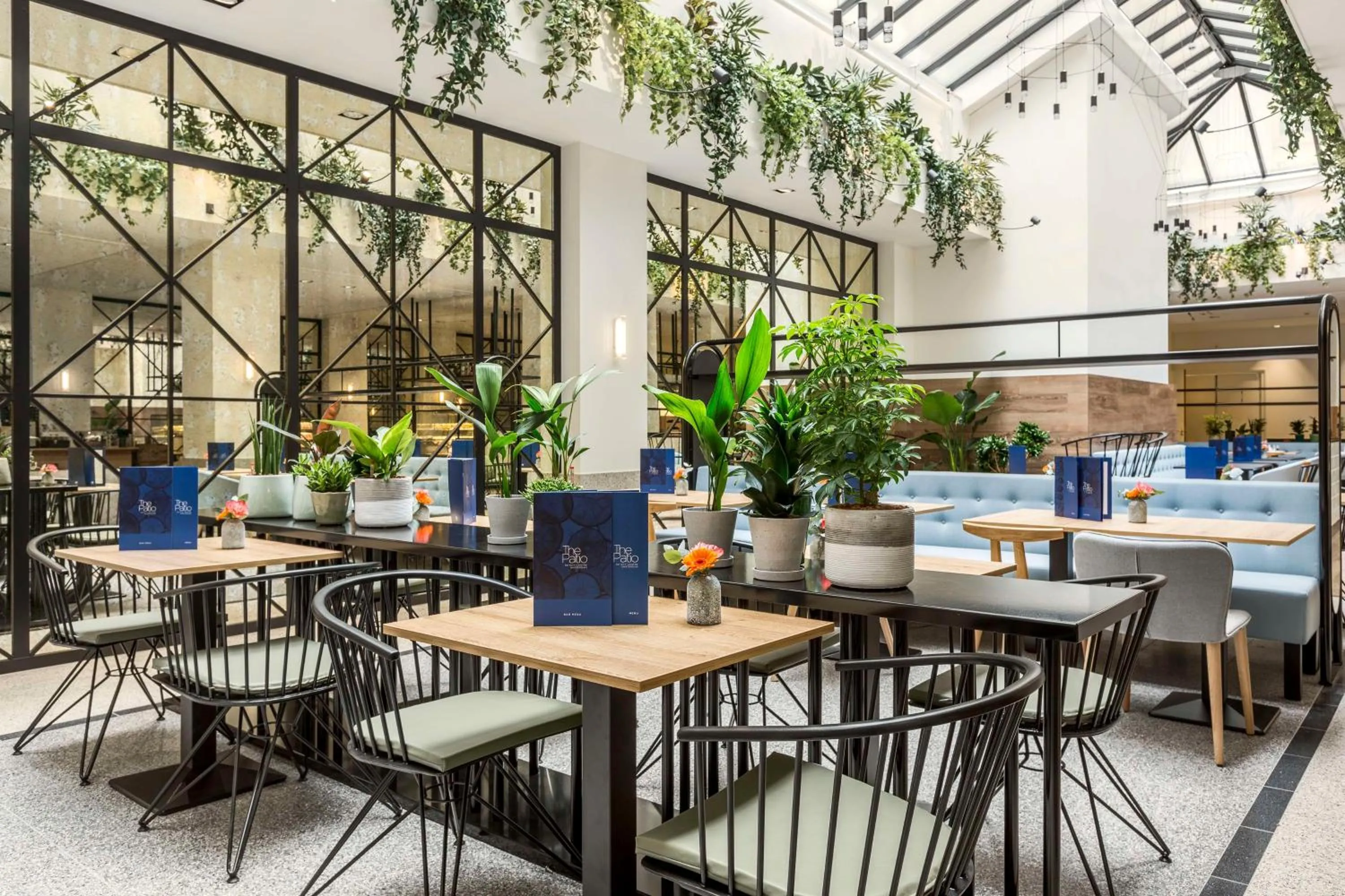 Restaurant/places to eat in NH City Centre Amsterdam