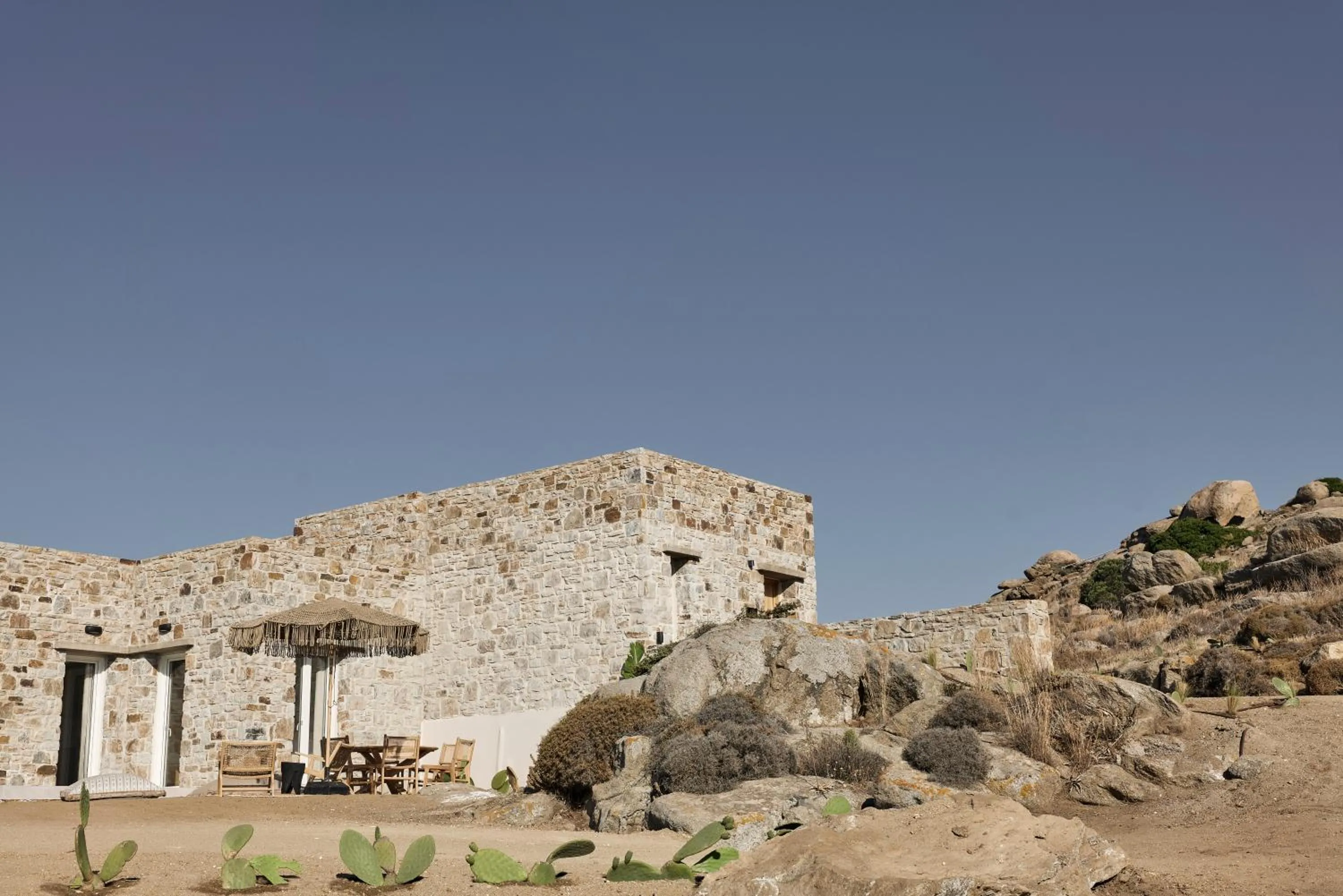 Landmark view in Naxian Rhapsody