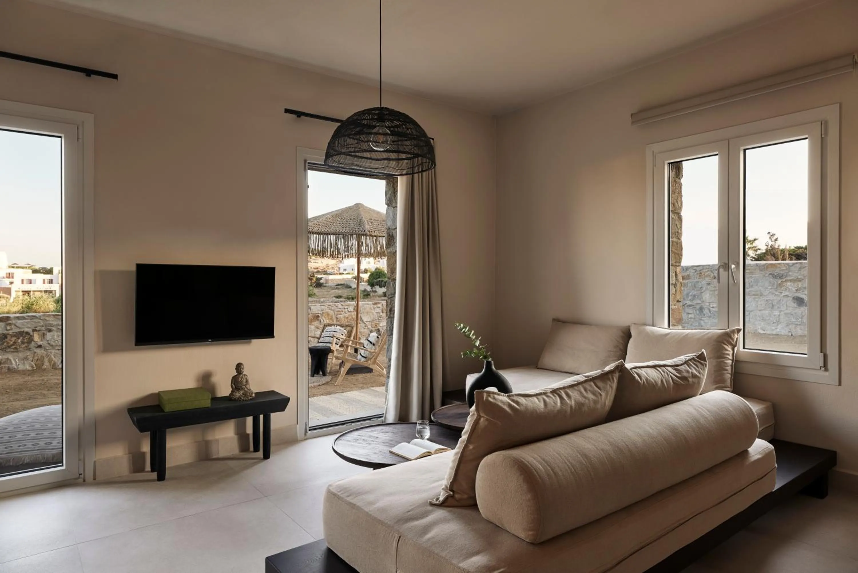 Living room in Naxian Rhapsody