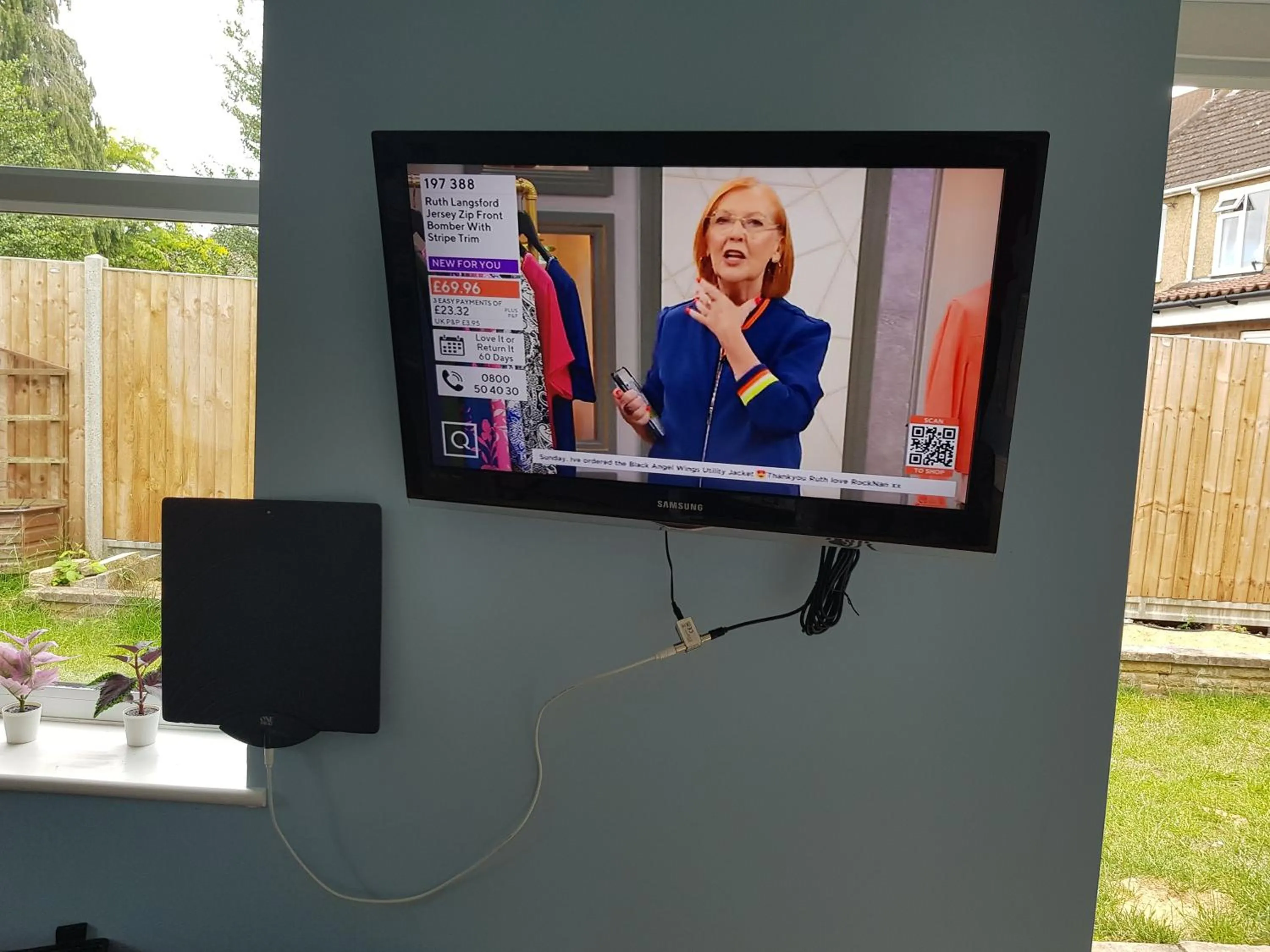 TV and multimedia in Cosy Studio Luton