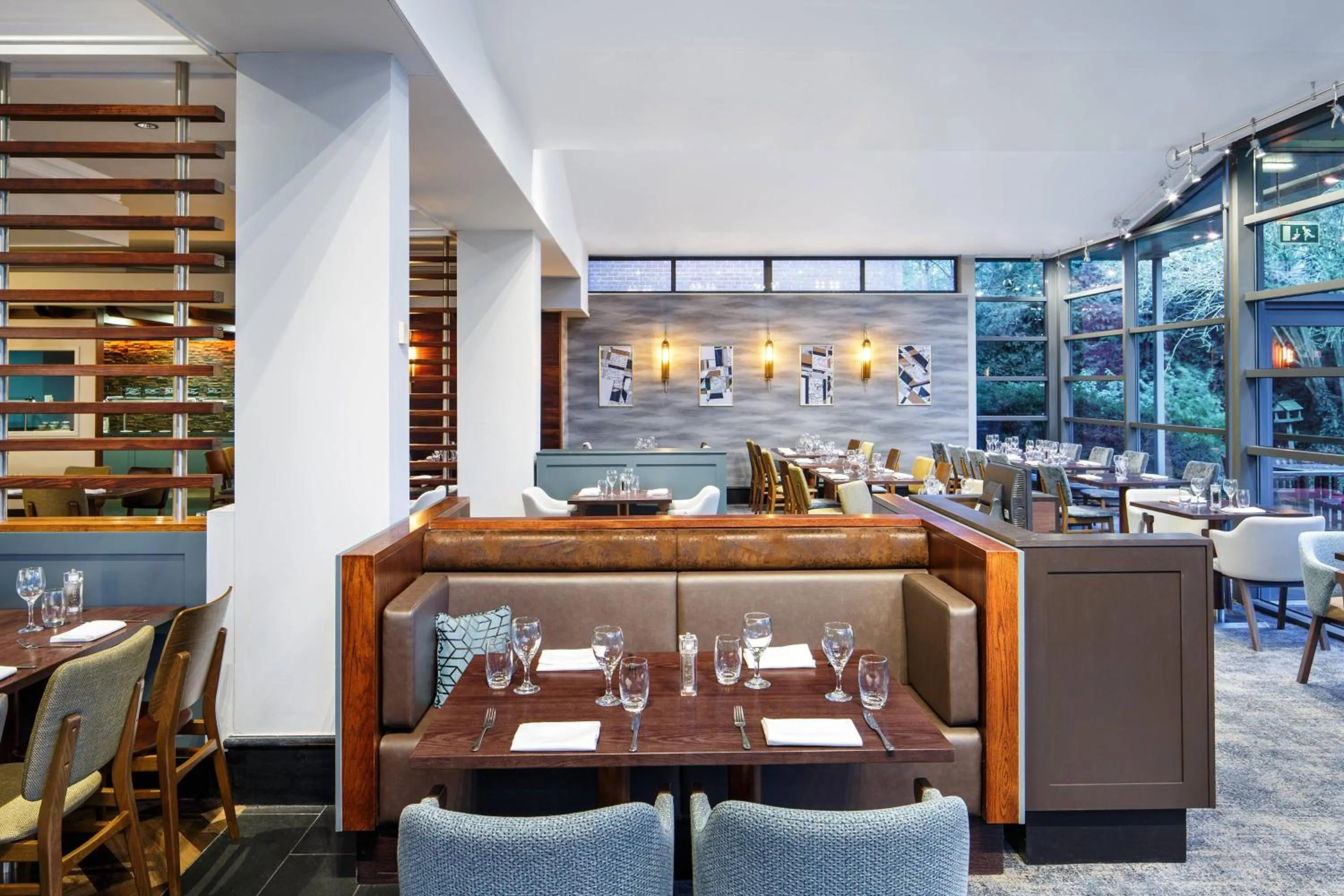 Restaurant/places to eat in Cheltenham Chase Hotel & Spa