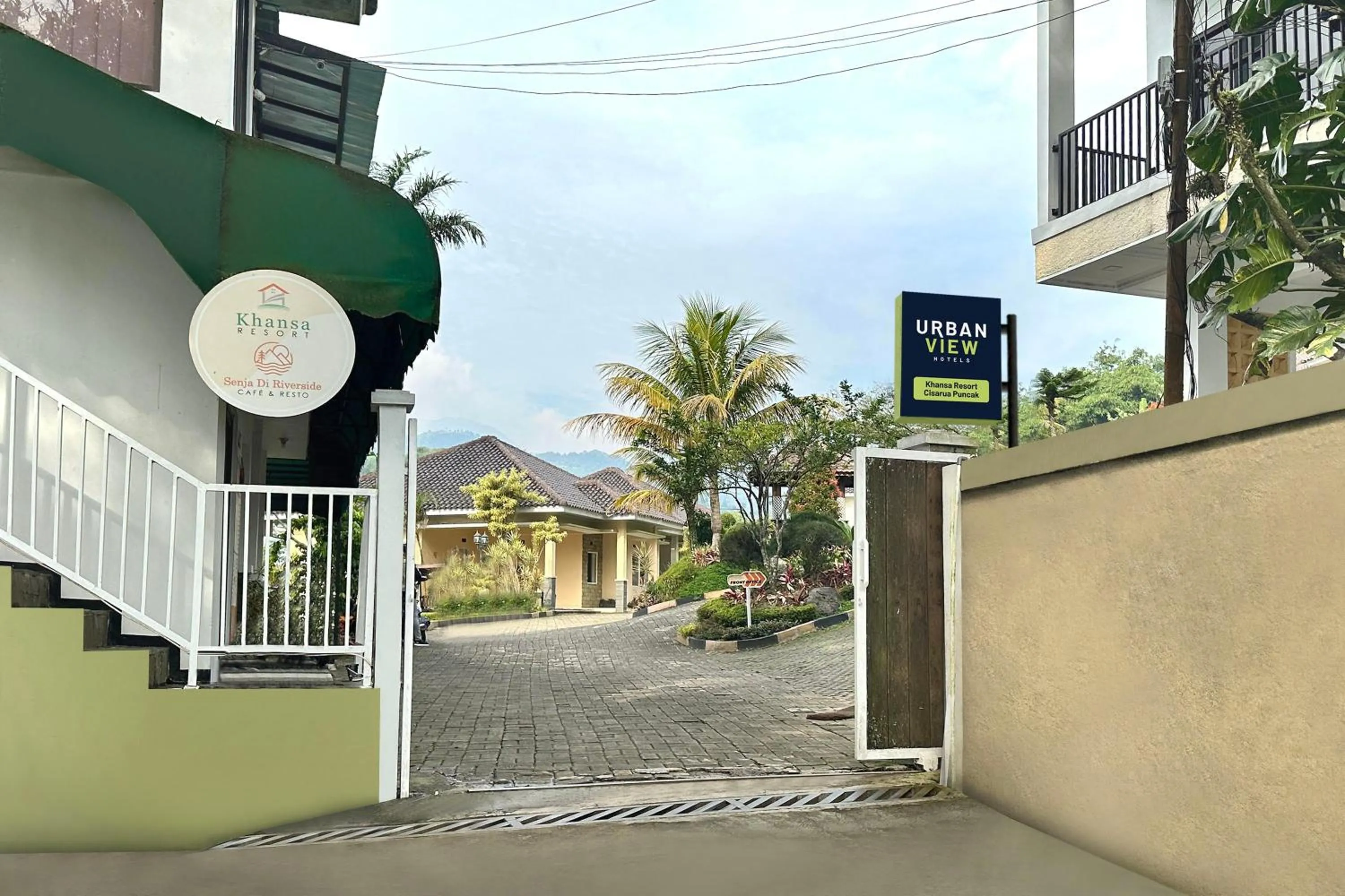 Property building in Urbanview Resort Syariah Khansa Cisarua Puncak by RedDoorz