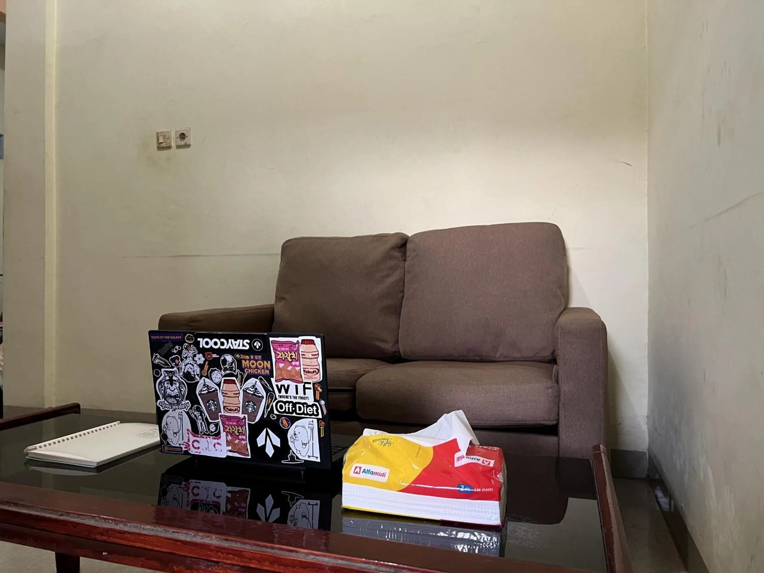 Lobby or reception in Hotel O Wisma Bunda Syariah Near Man Pinrang