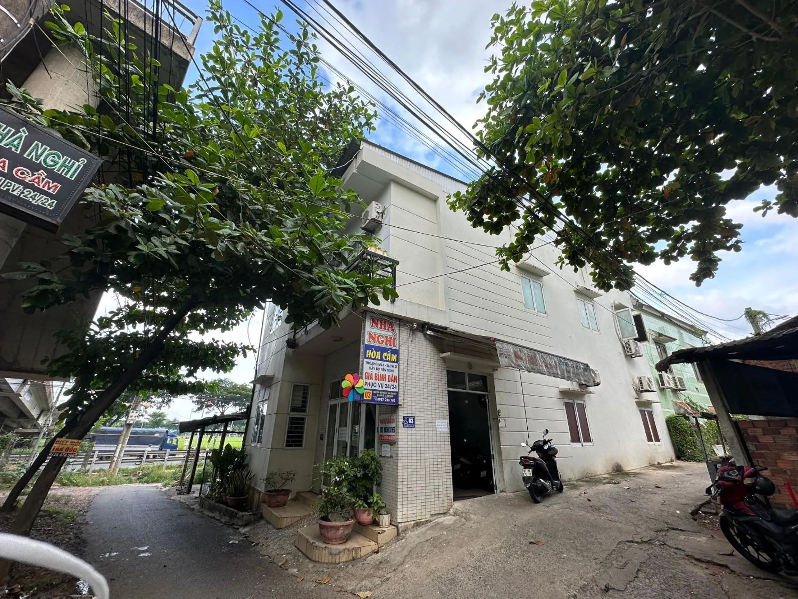 Facade/entrance in SPOT ON 1188 Motel Hoa Cam