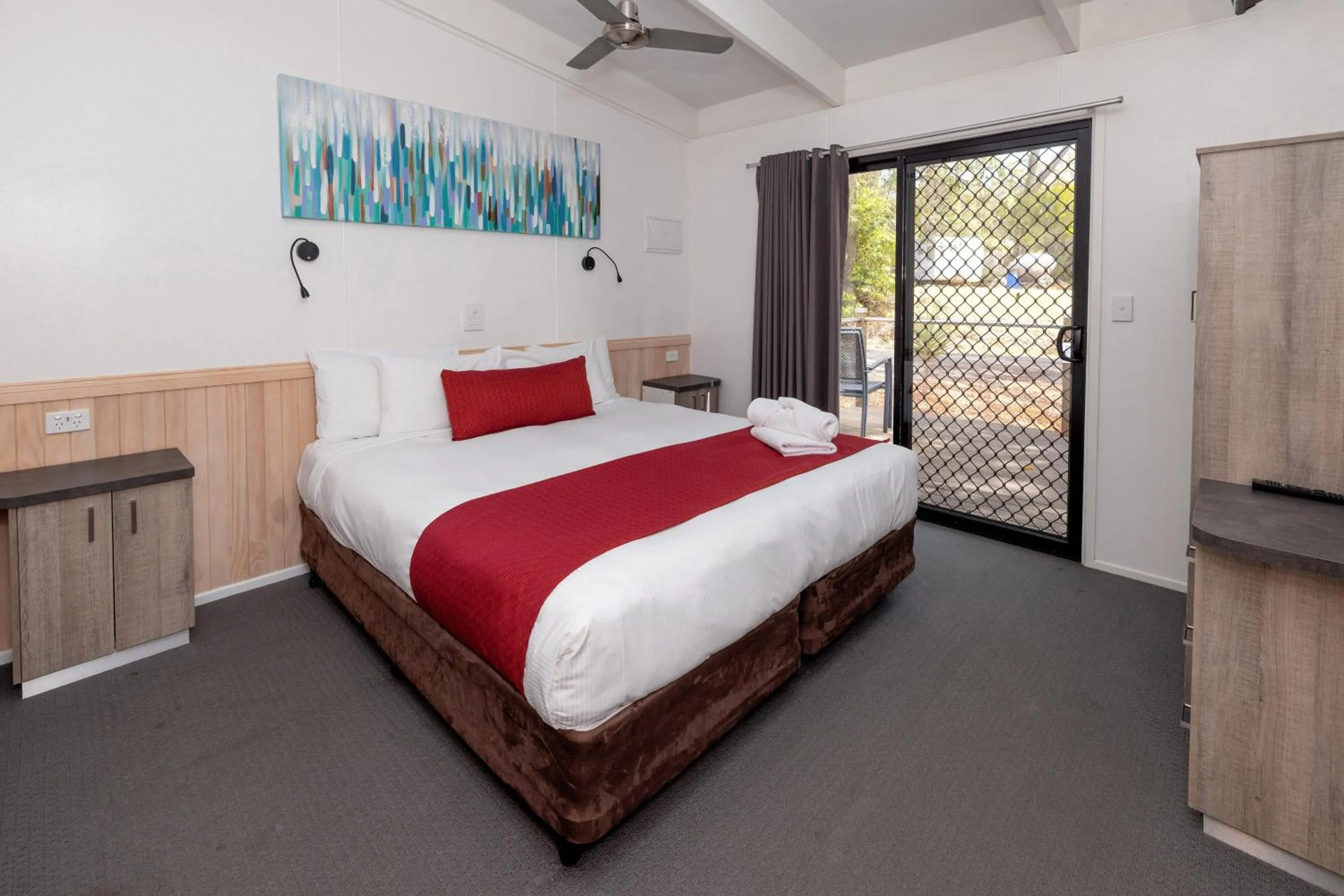 Bedroom, Bed in BIG4 Wallaga Lake Holiday Park