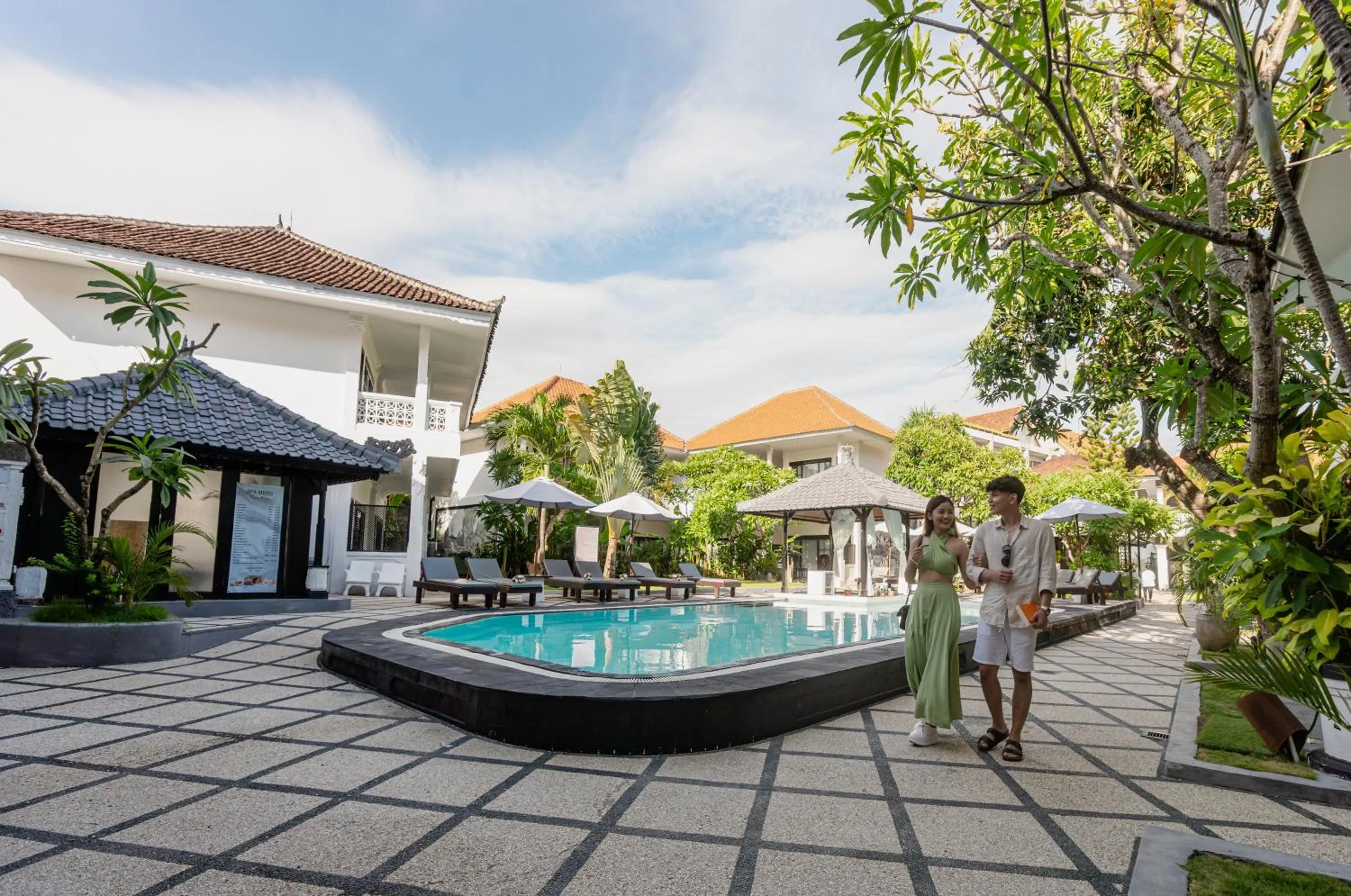 Swimming pool in Casa Wina Kuta Managed by ARM Hospitality