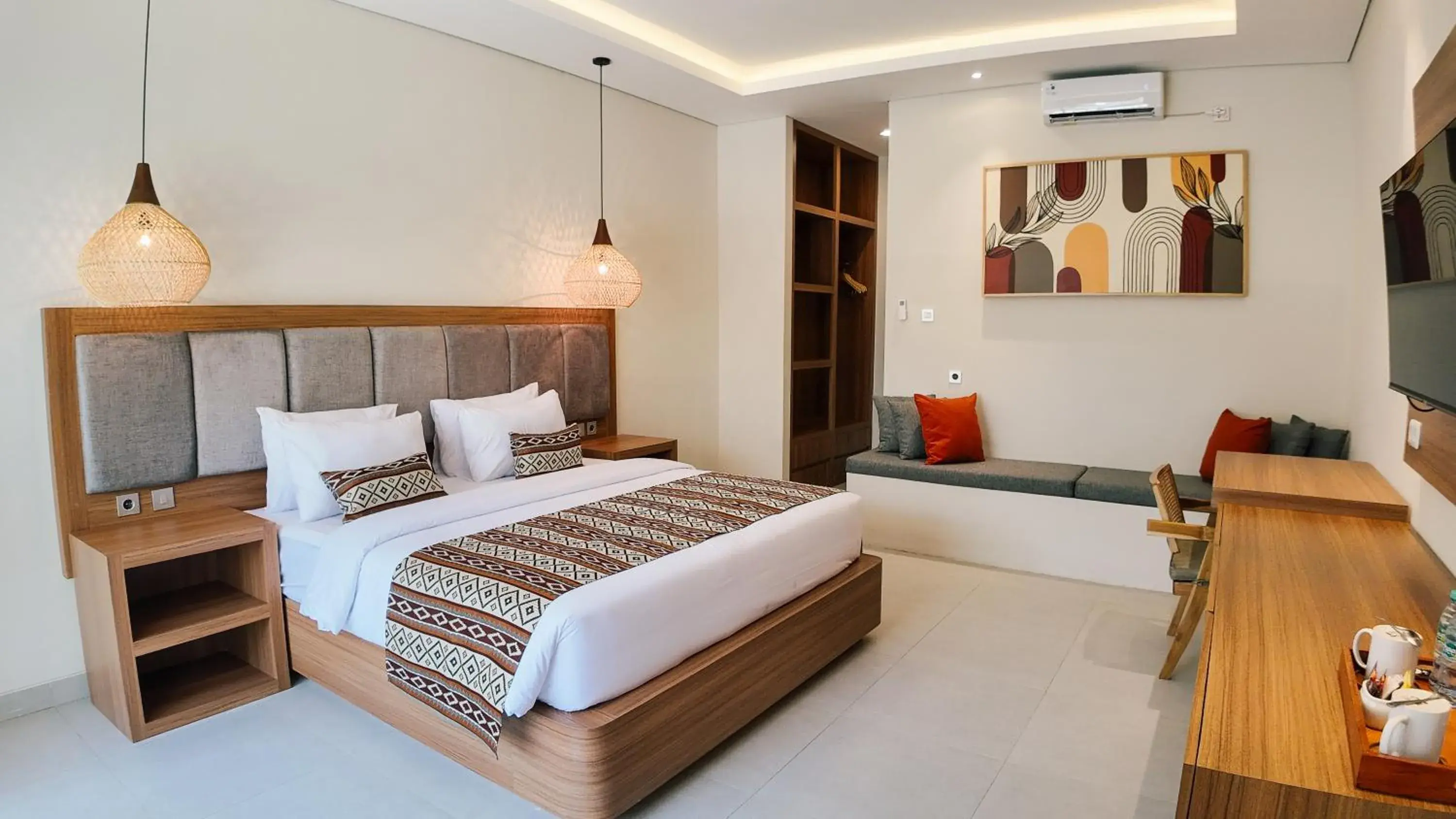 Suite with Garden View in Casa Wina Kuta Managed by ARM Hospitality Suite with Garden View in Casa Wina Kuta Managed by ARM Hospitality