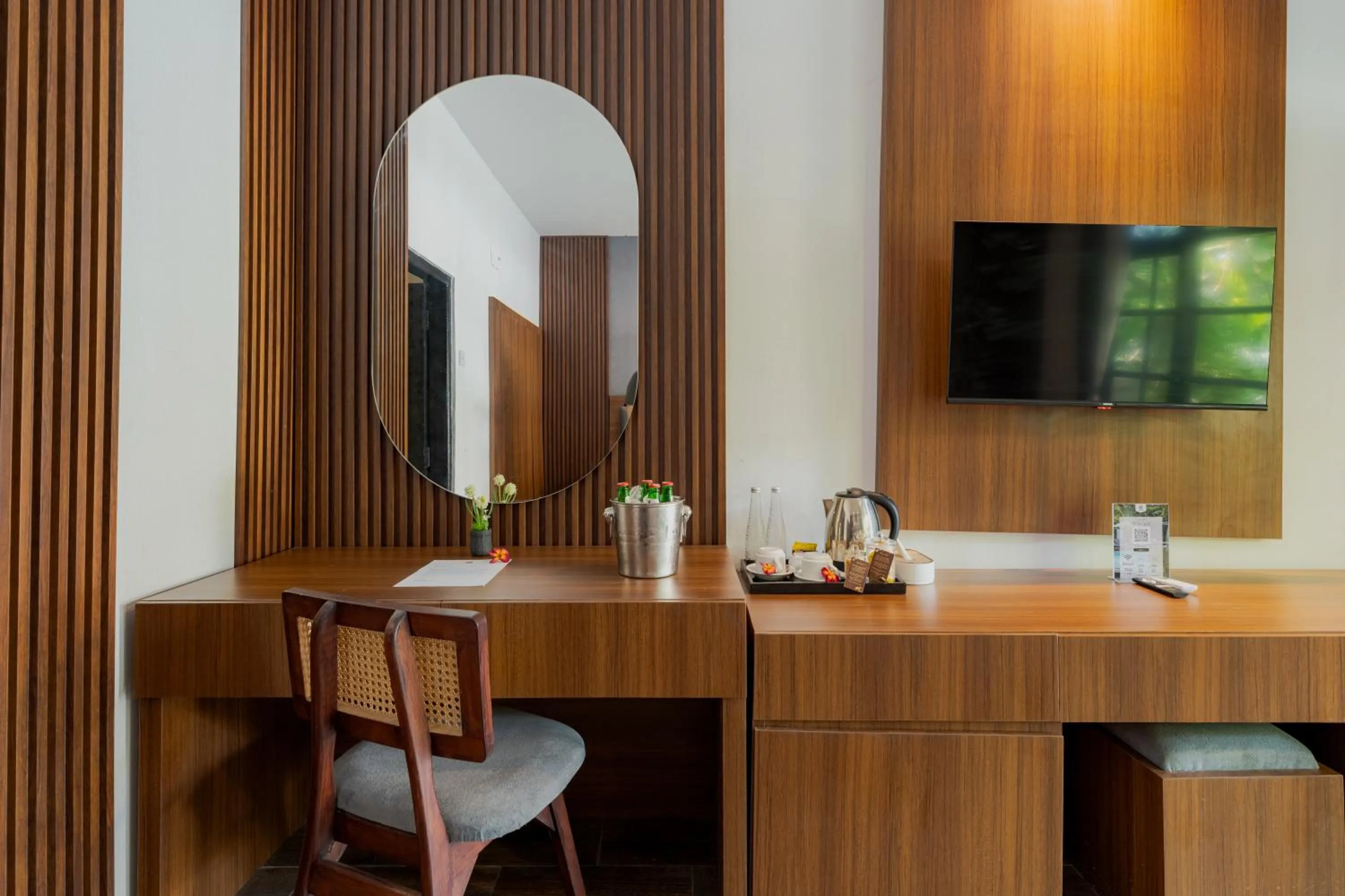 TV and multimedia in Casa Wina Kuta by The Wina Resorts