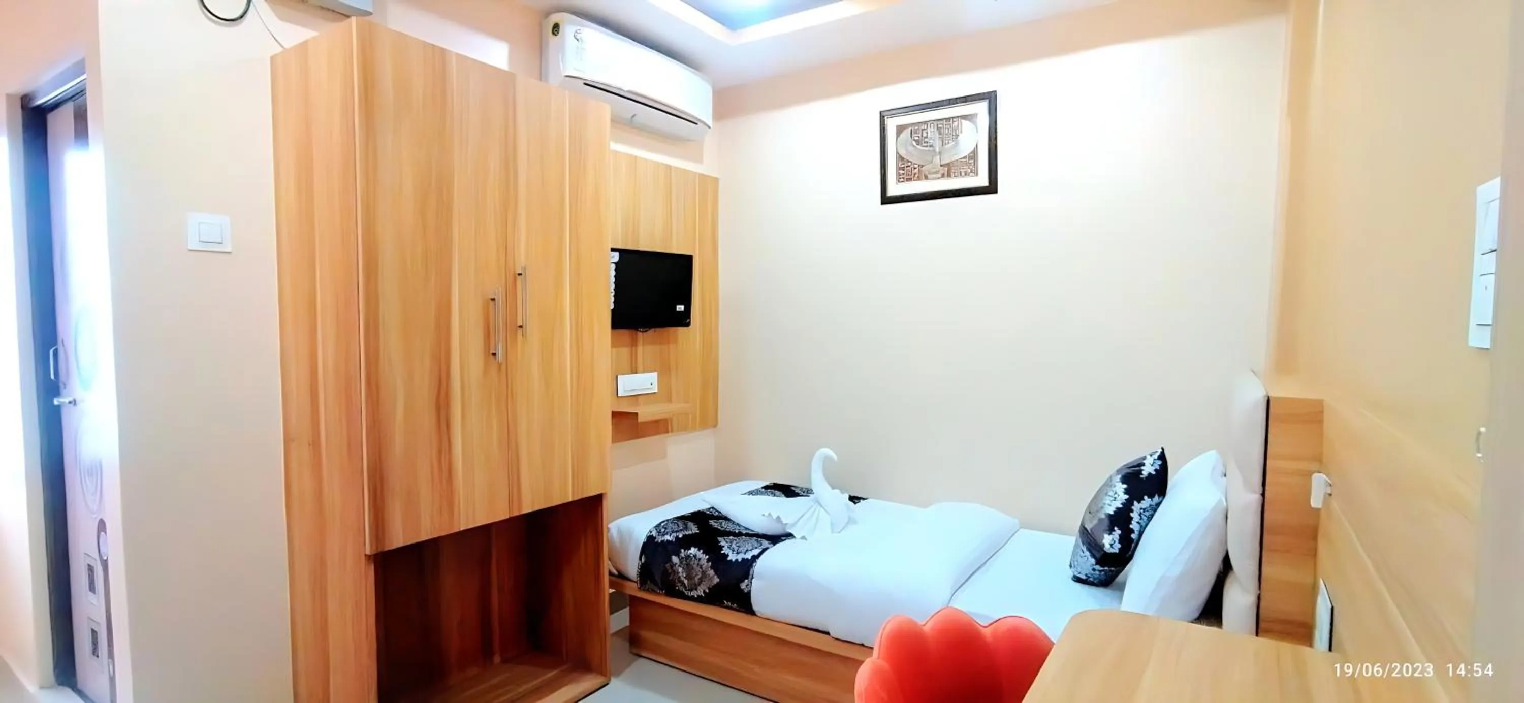 TV and multimedia, Bed in RENUKA REGENCY
