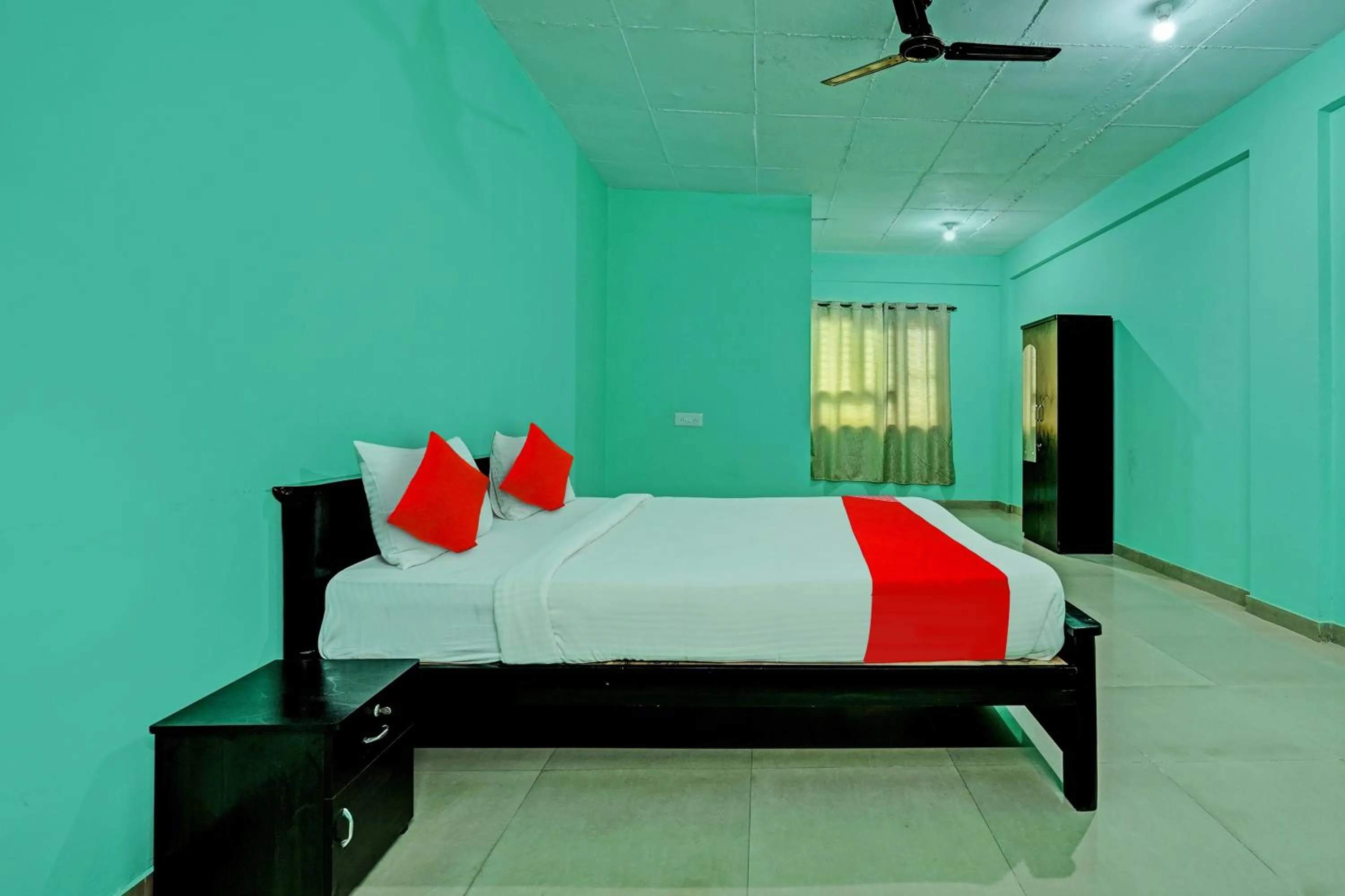 Facade/entrance, Bed in Super Collection O Druvi Corporate Hotel