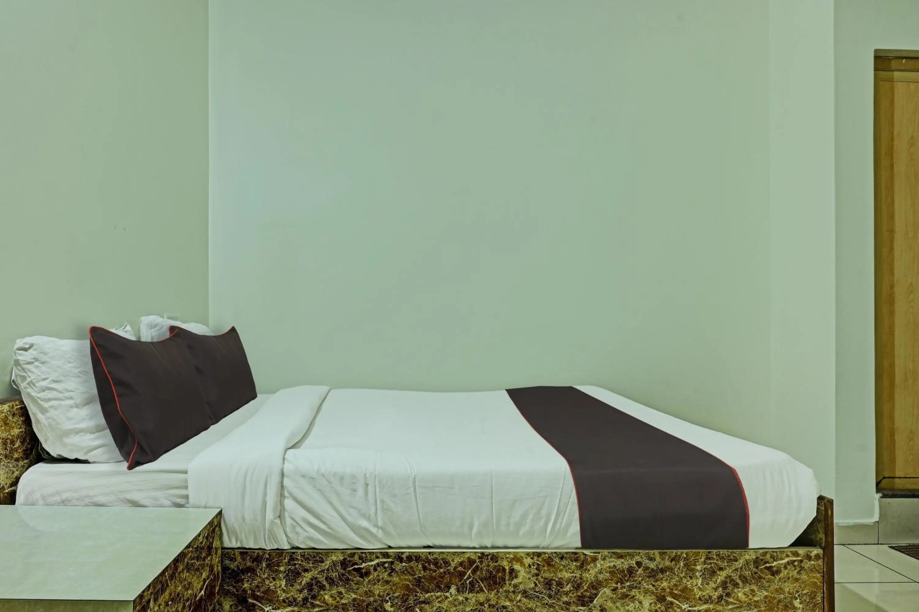 Bedroom in Collection O The Mass Residency By Dv