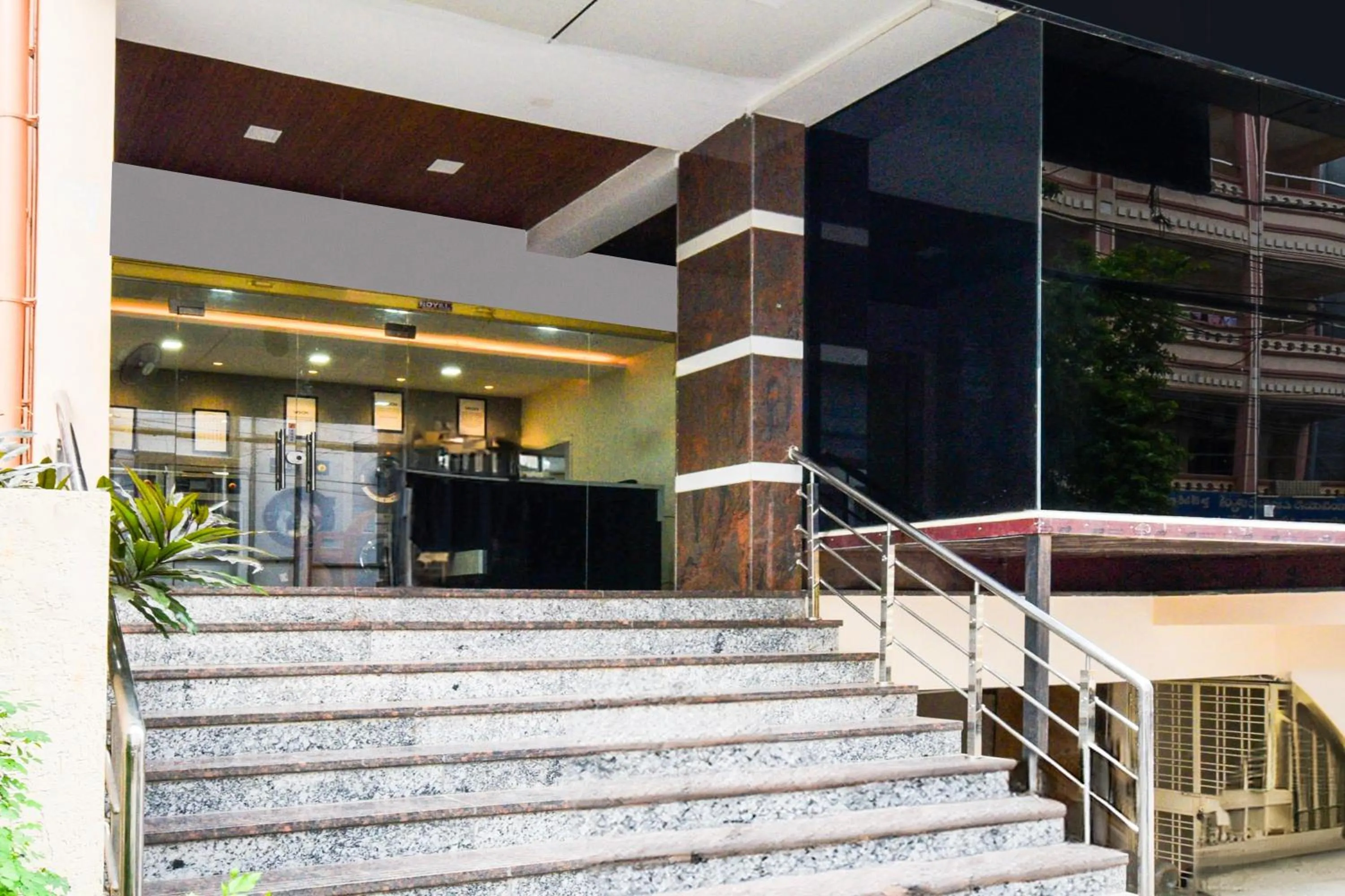 Facade/entrance in Super Collection O Madhapur