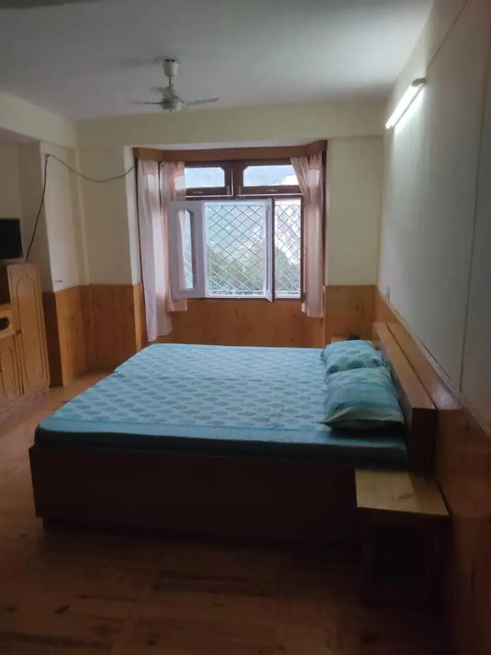 Classic Triple Room - single occupancy in Hotel O Apple Resort Classic Triple Room - single occupancy in Hotel O Apple Resort