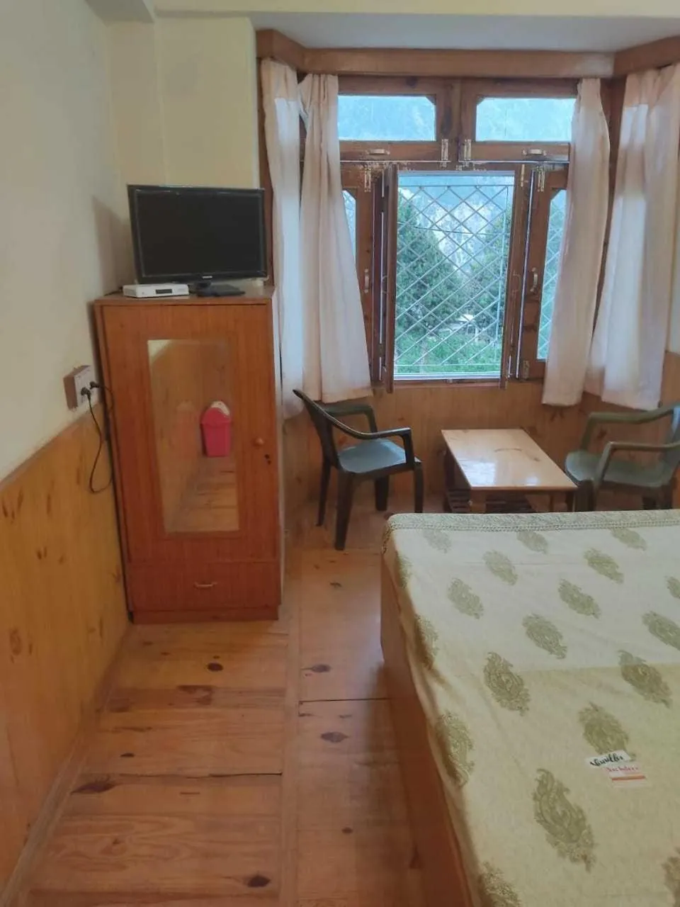 Hotel O Apple Resort