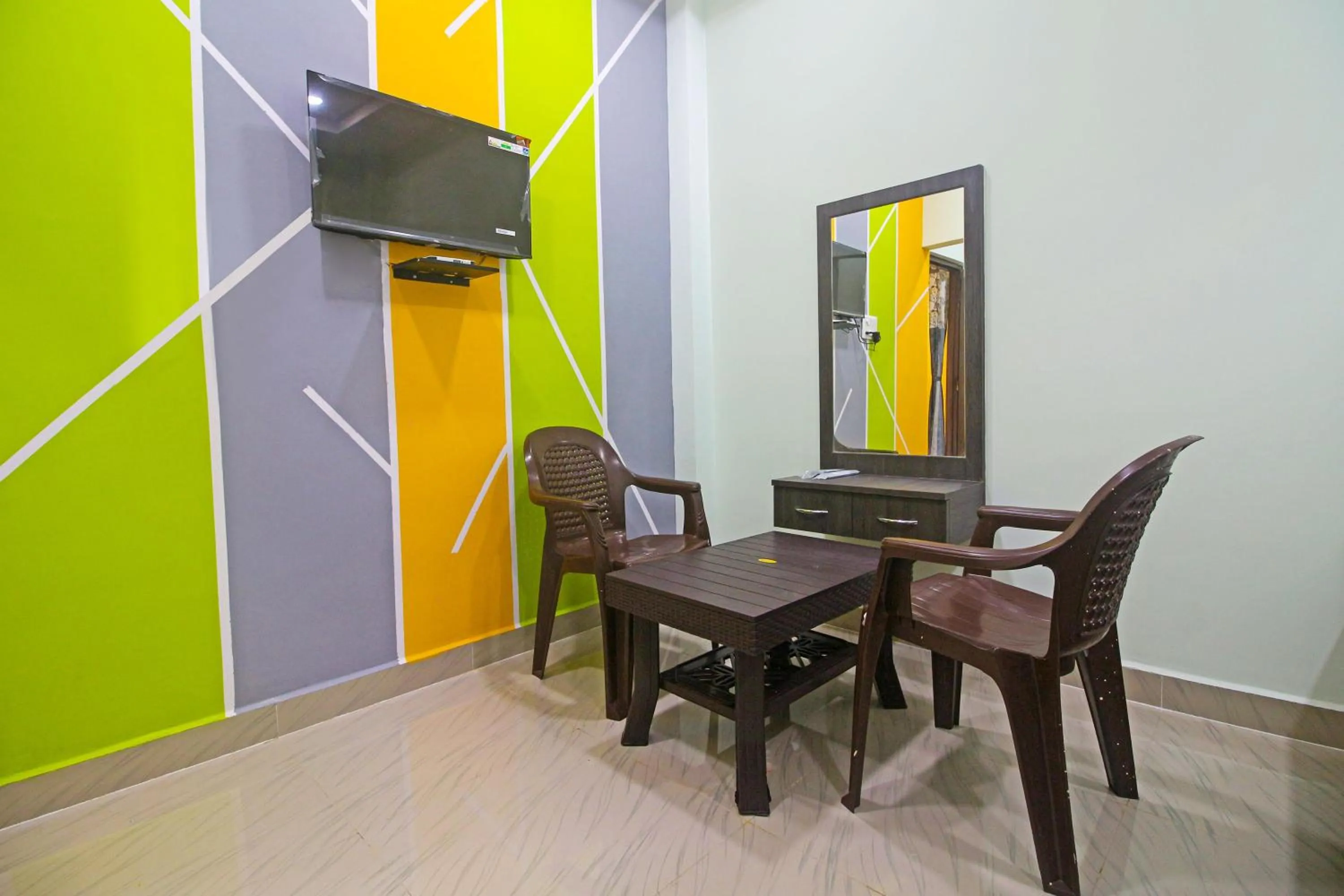 Bedroom in Hotel O Mh