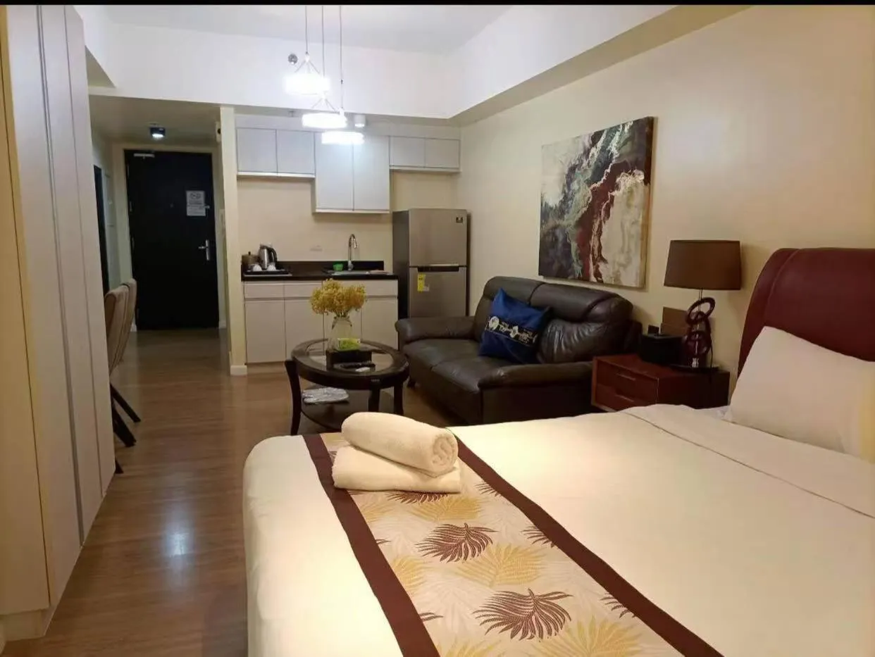 Bed in Davao Central Suites