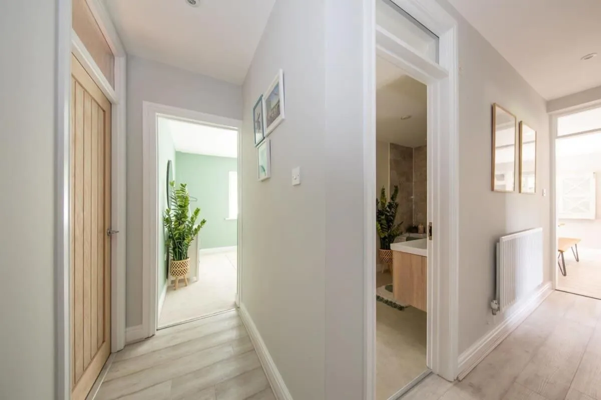 Bosham 3 BR Beach House with Garden & Playhouse