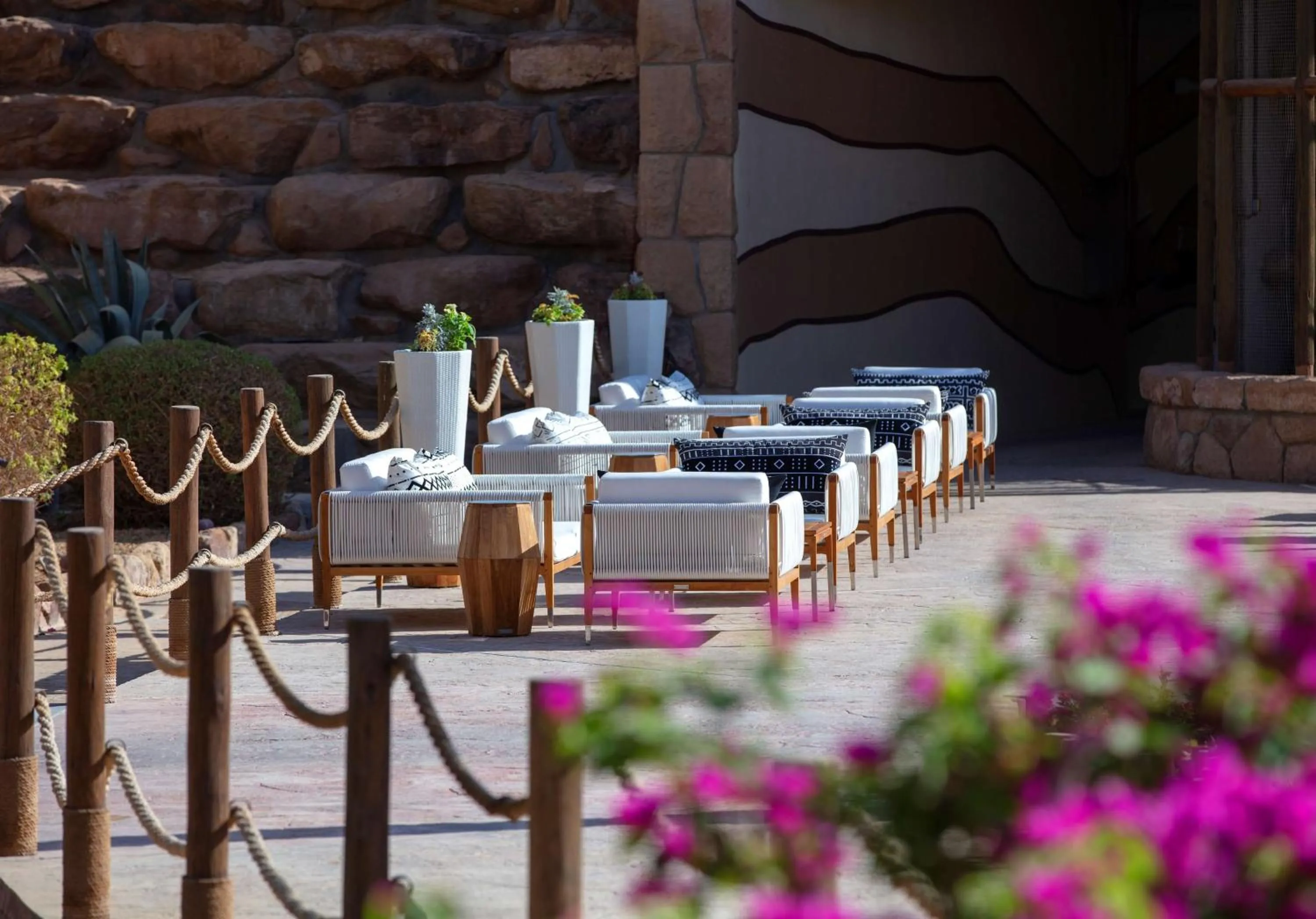 Restaurant/places to eat in Nofa Riyadh, A Radisson Collection Resort