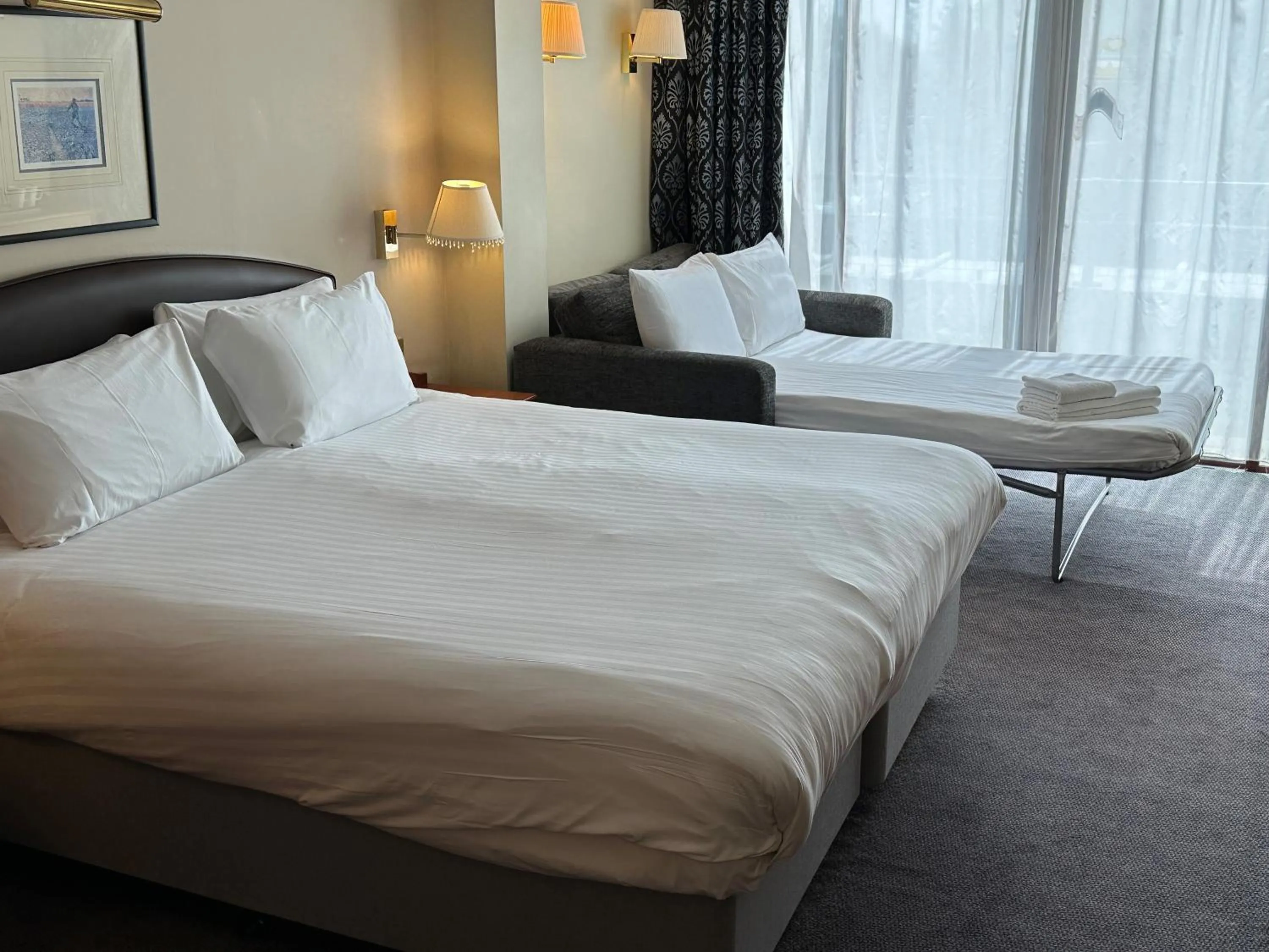 Bedroom, Bed in Derby Mickleover Hotel, BW Signature Collection