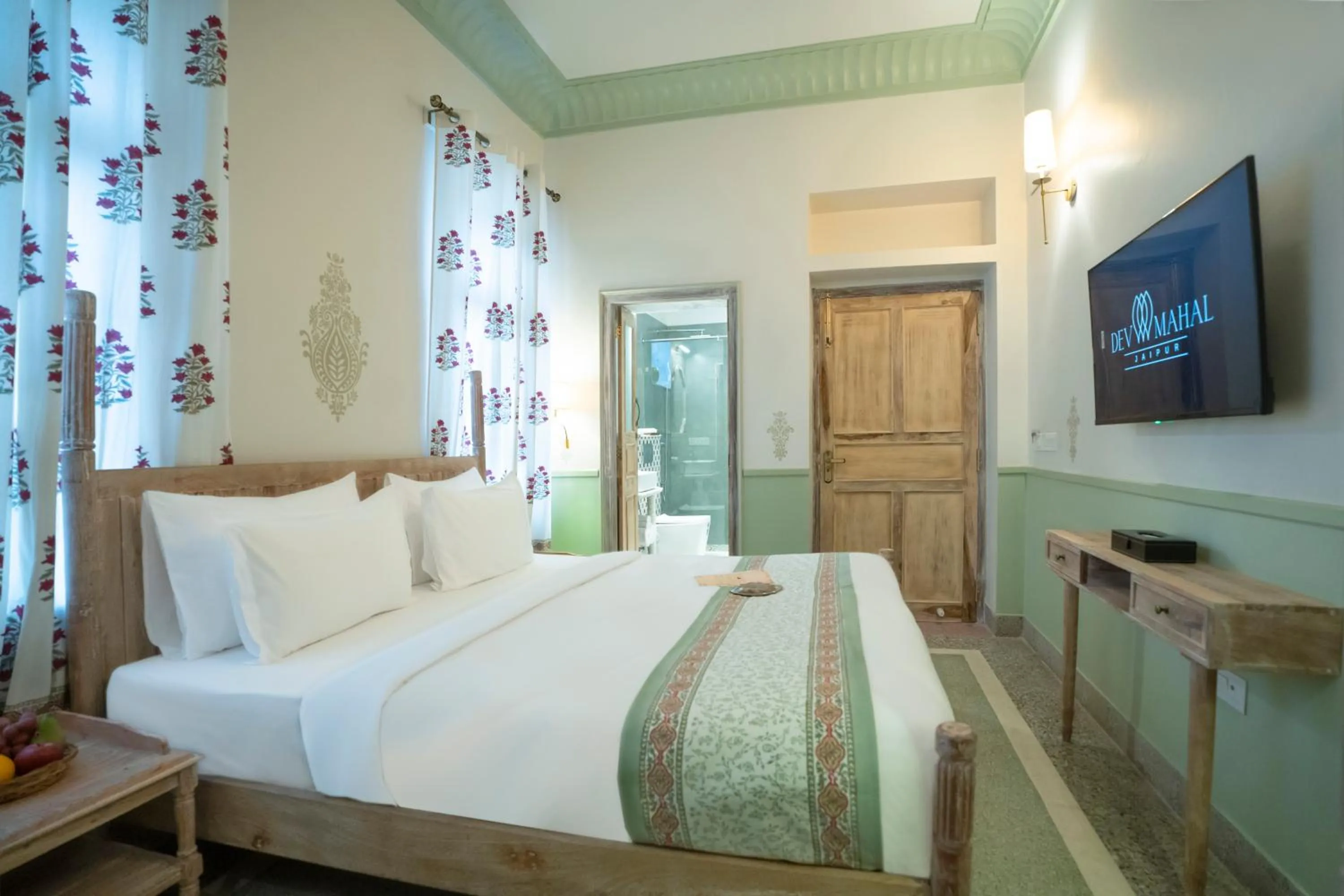 TV and multimedia, Bed in Dev Mahal - A Boutique Heritage Hotel
