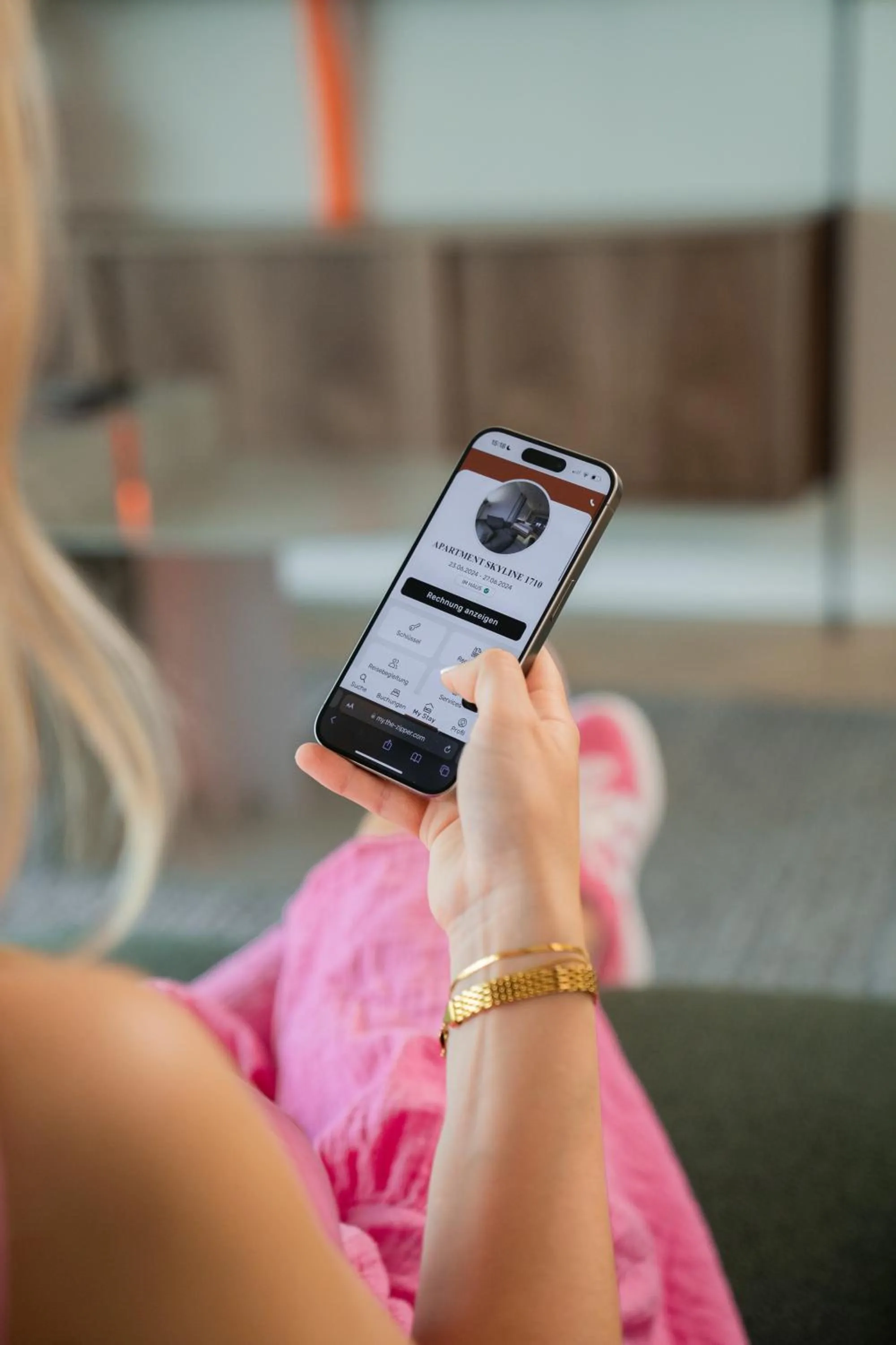 Guests in The Zipper Hotel und Apartments