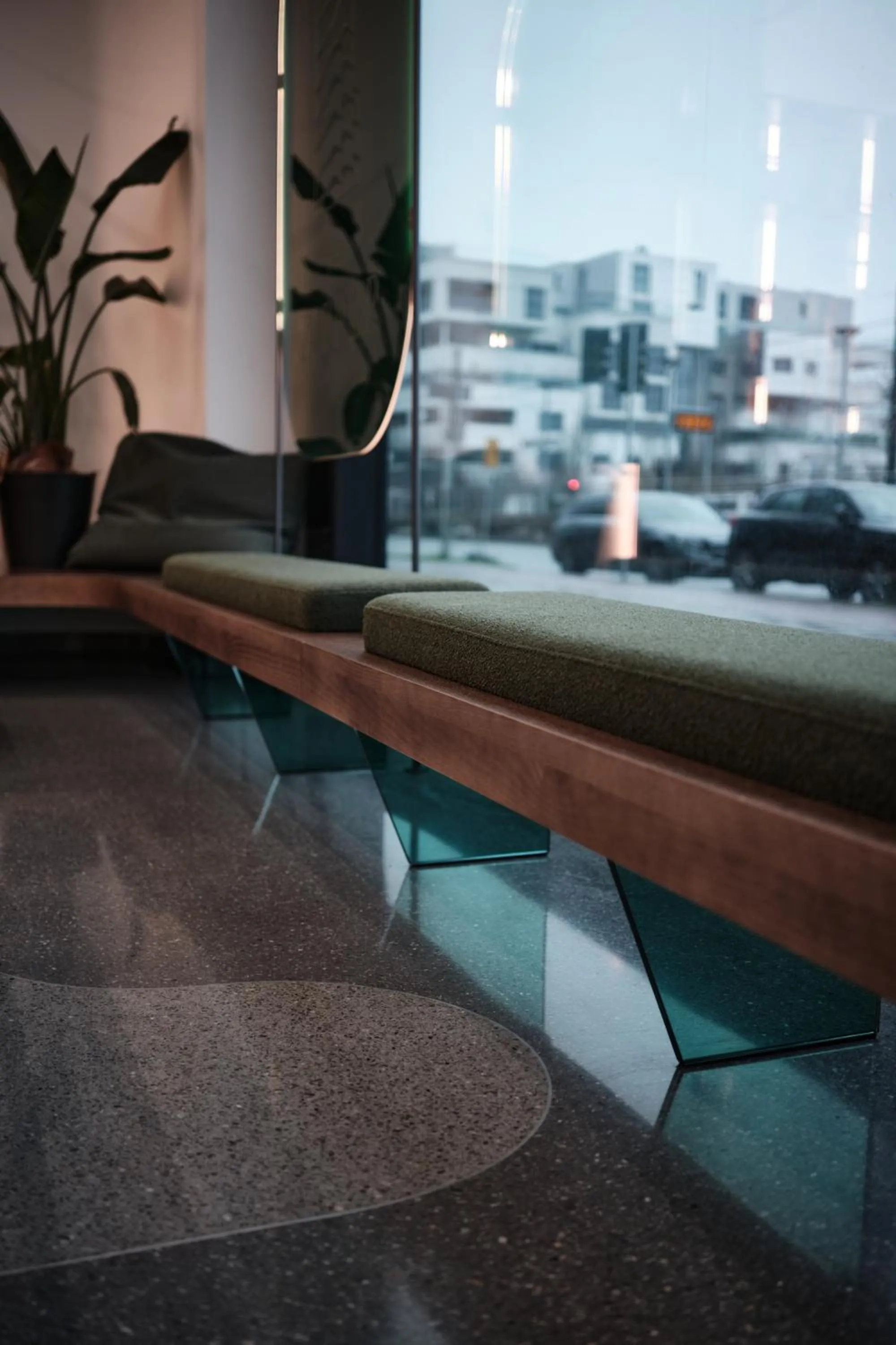 Lobby or reception in The Zipper Hotel und Apartments