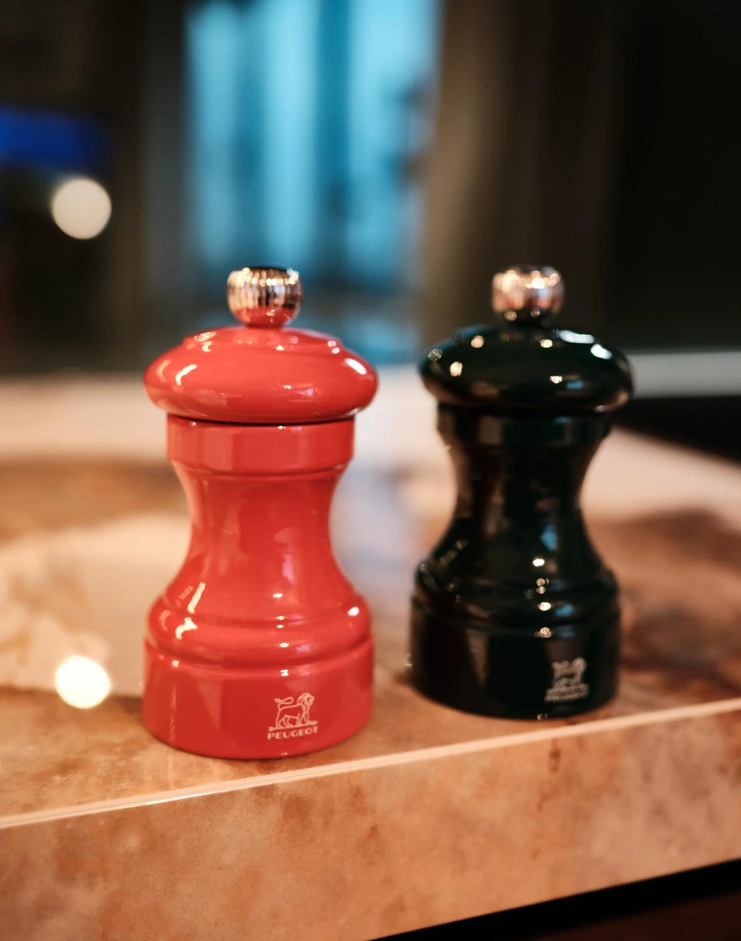 Kitchen or kitchenette in The Zipper Hotel und Apartments