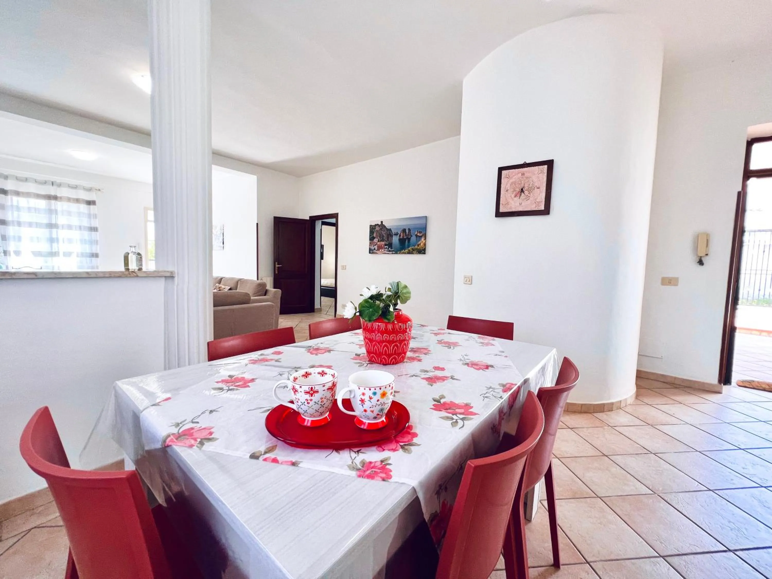 Dining area in Villa Genova