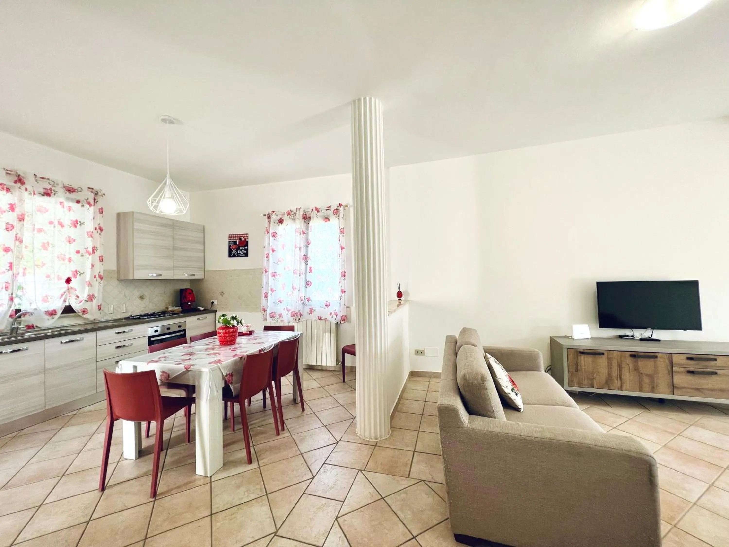 TV and multimedia in Villa Genova