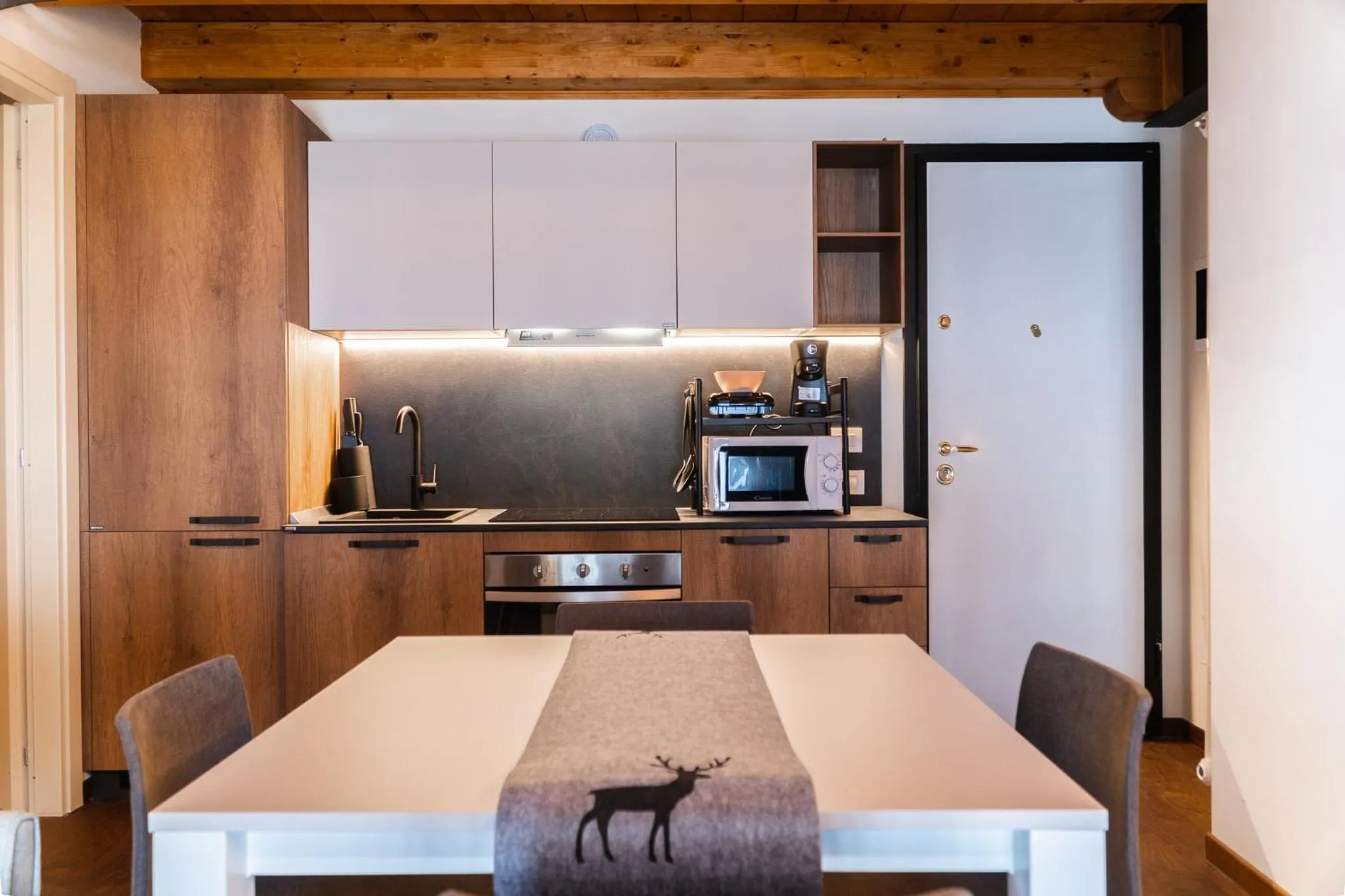Kitchen or kitchenette in Maison Poluc hotel apartments