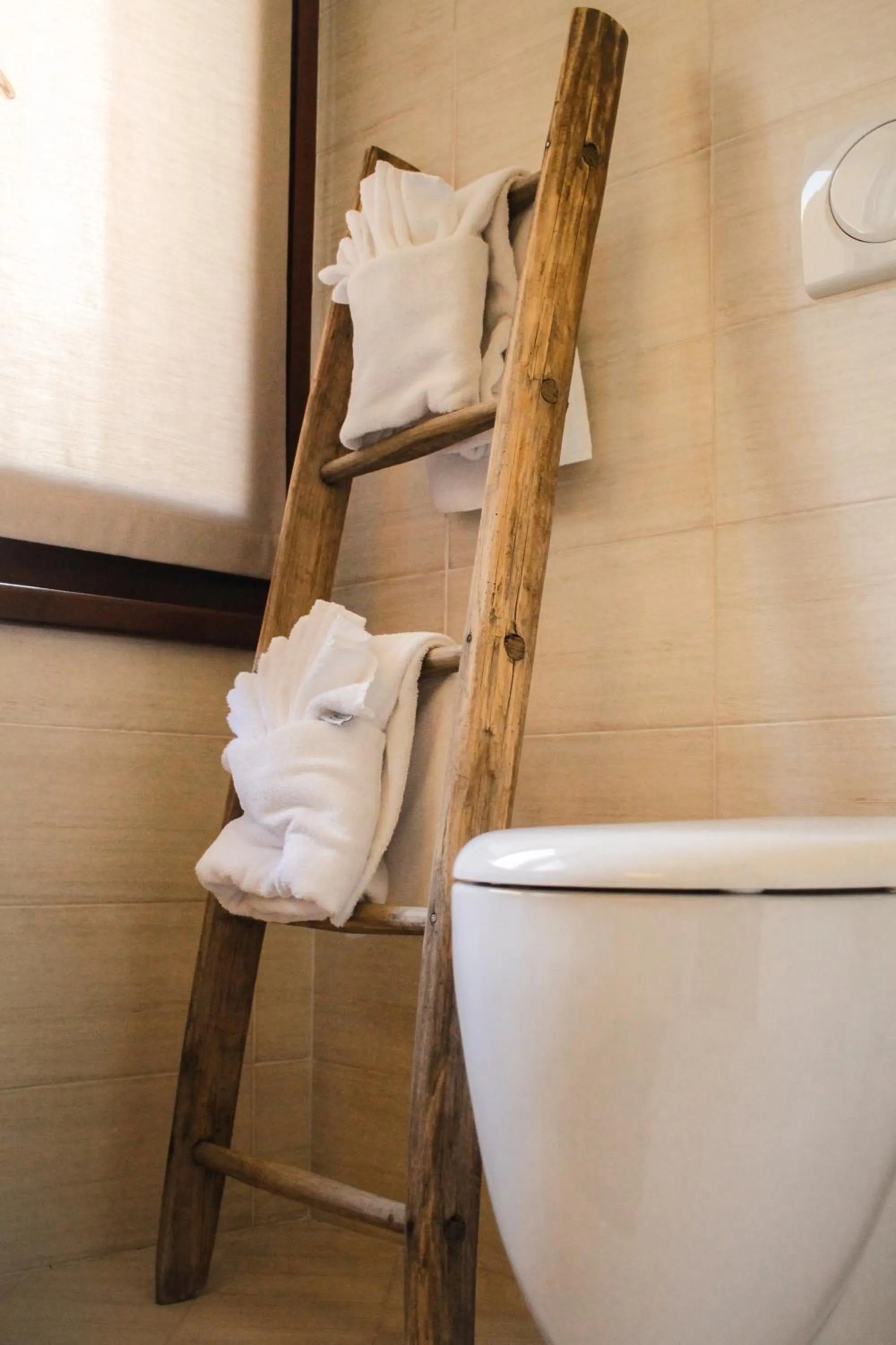 Bathroom in Maison Poluc hotel apartments