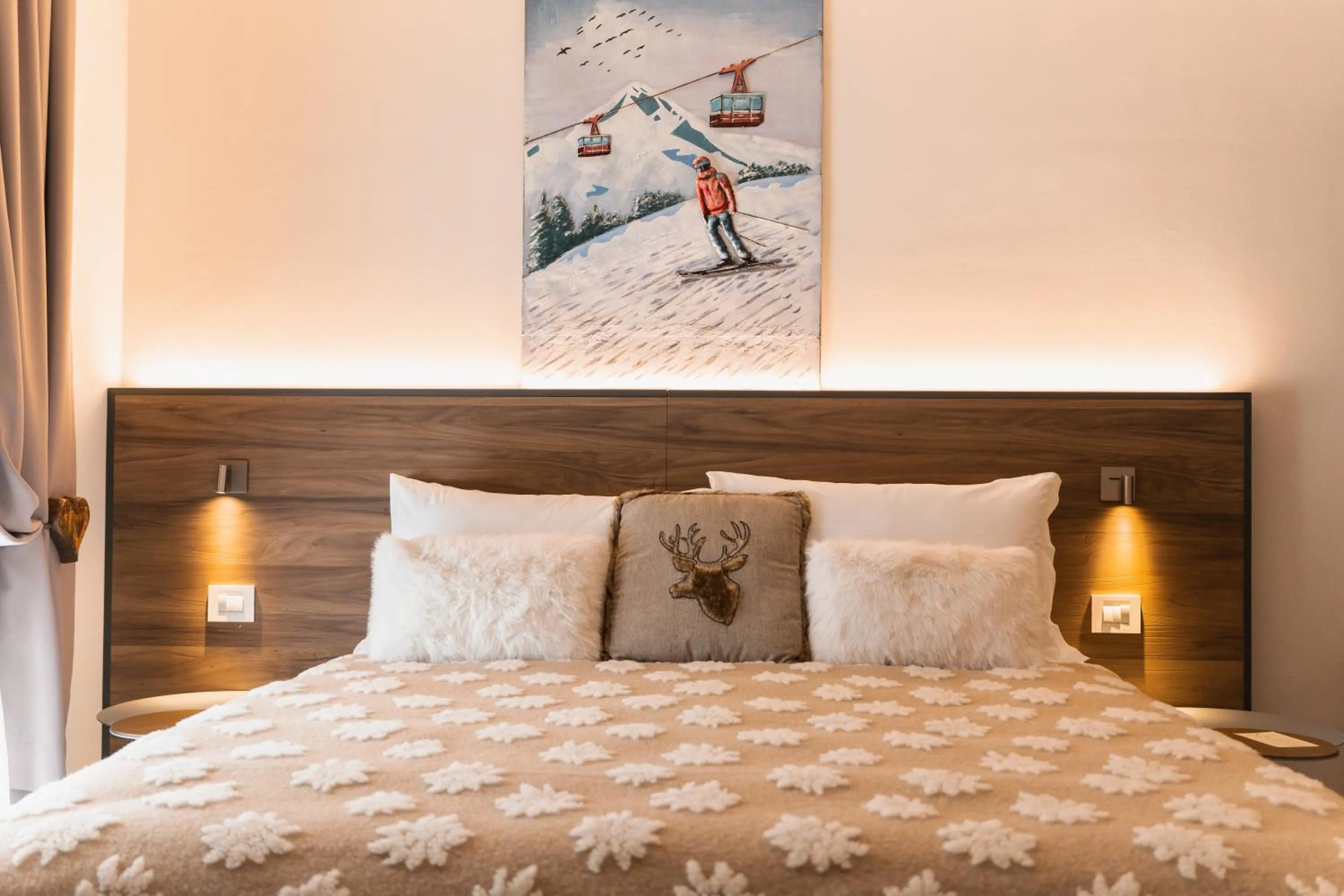 Bed in Maison Poluc hotel apartments