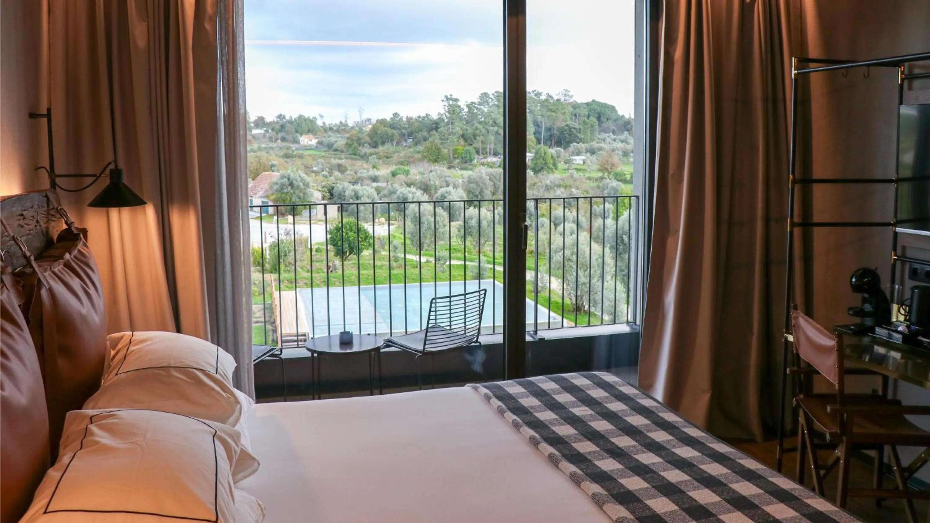 Garden, Bed in Puro Dão Hotel & Spa