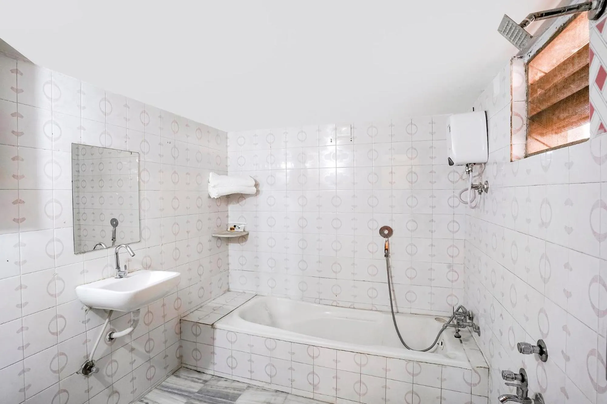 Bathroom in FabHotel Rest & Peace