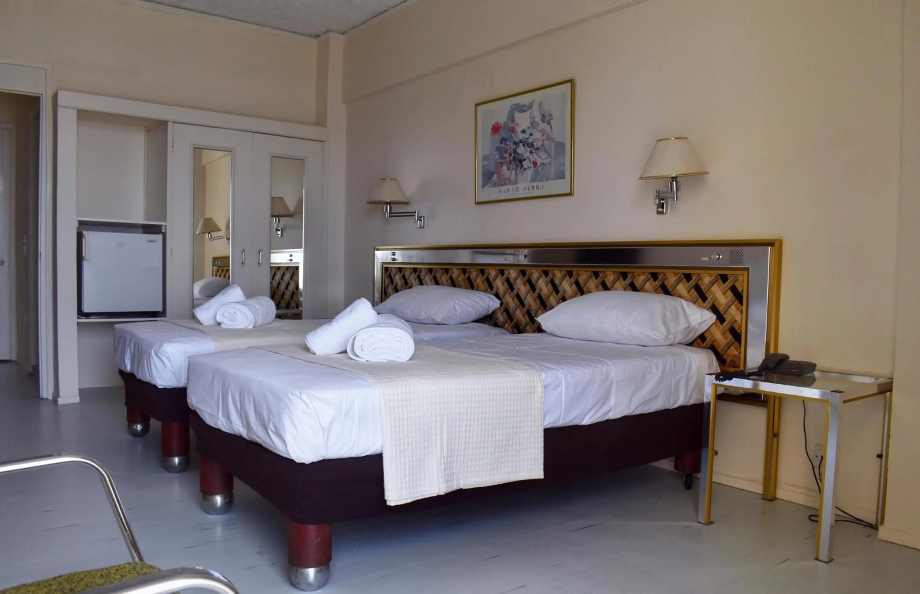 Bedroom, Bed in Hotel Theoxenia