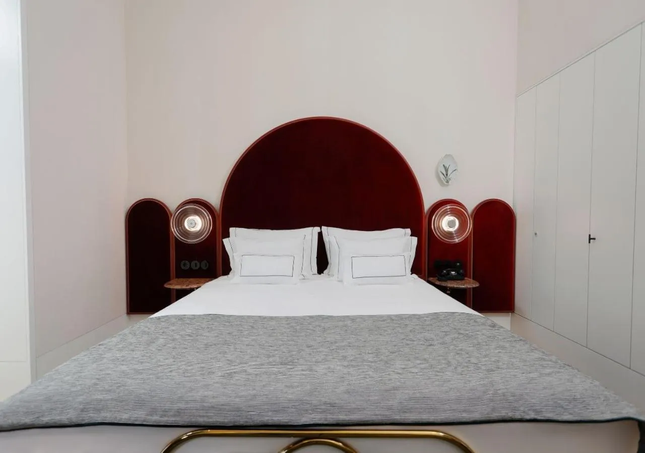 Photo of the whole room, Bed in Montebelo Vista Alegre Lisboa Chiado Hotel
