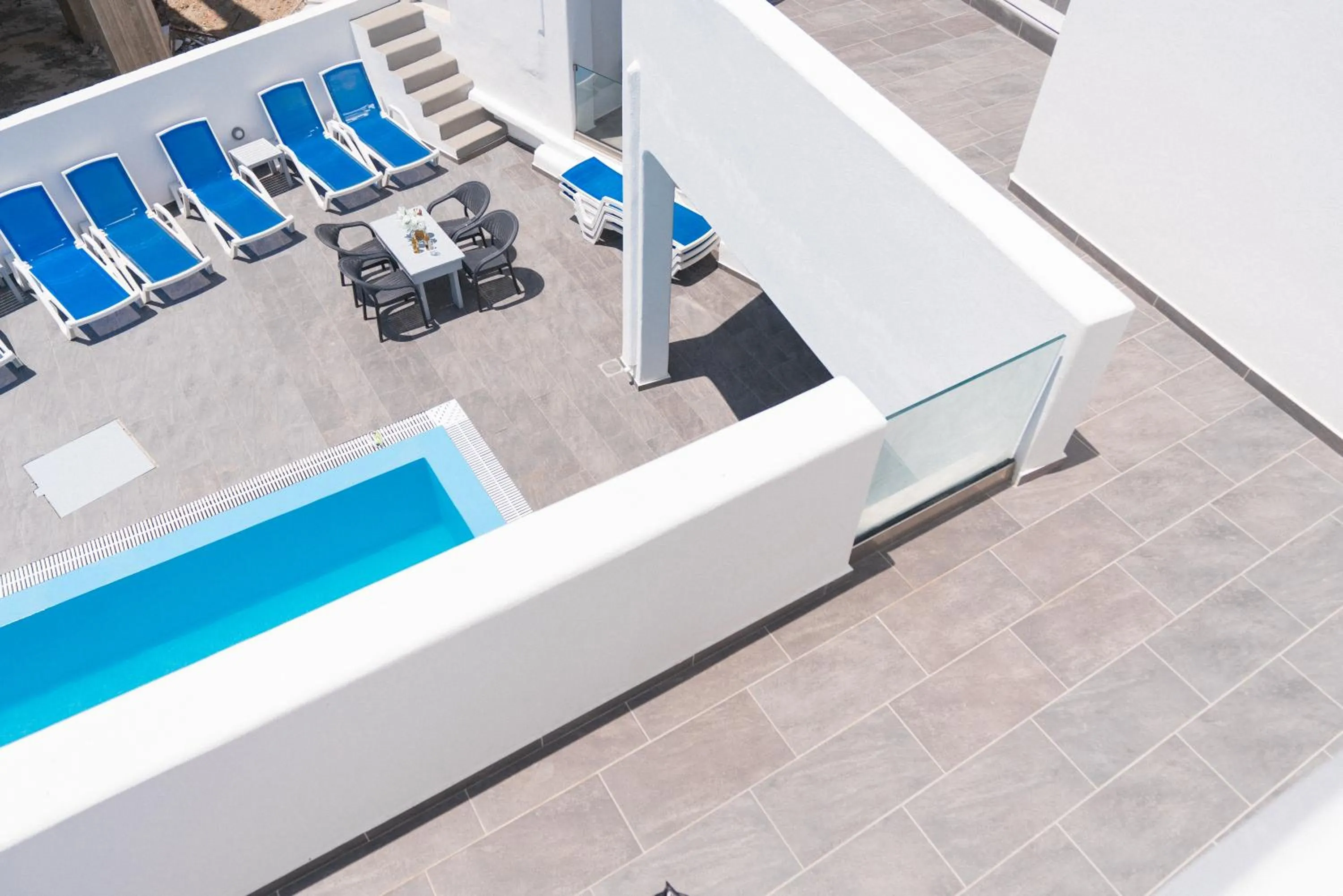 Inner courtyard view in Dodomar Selections