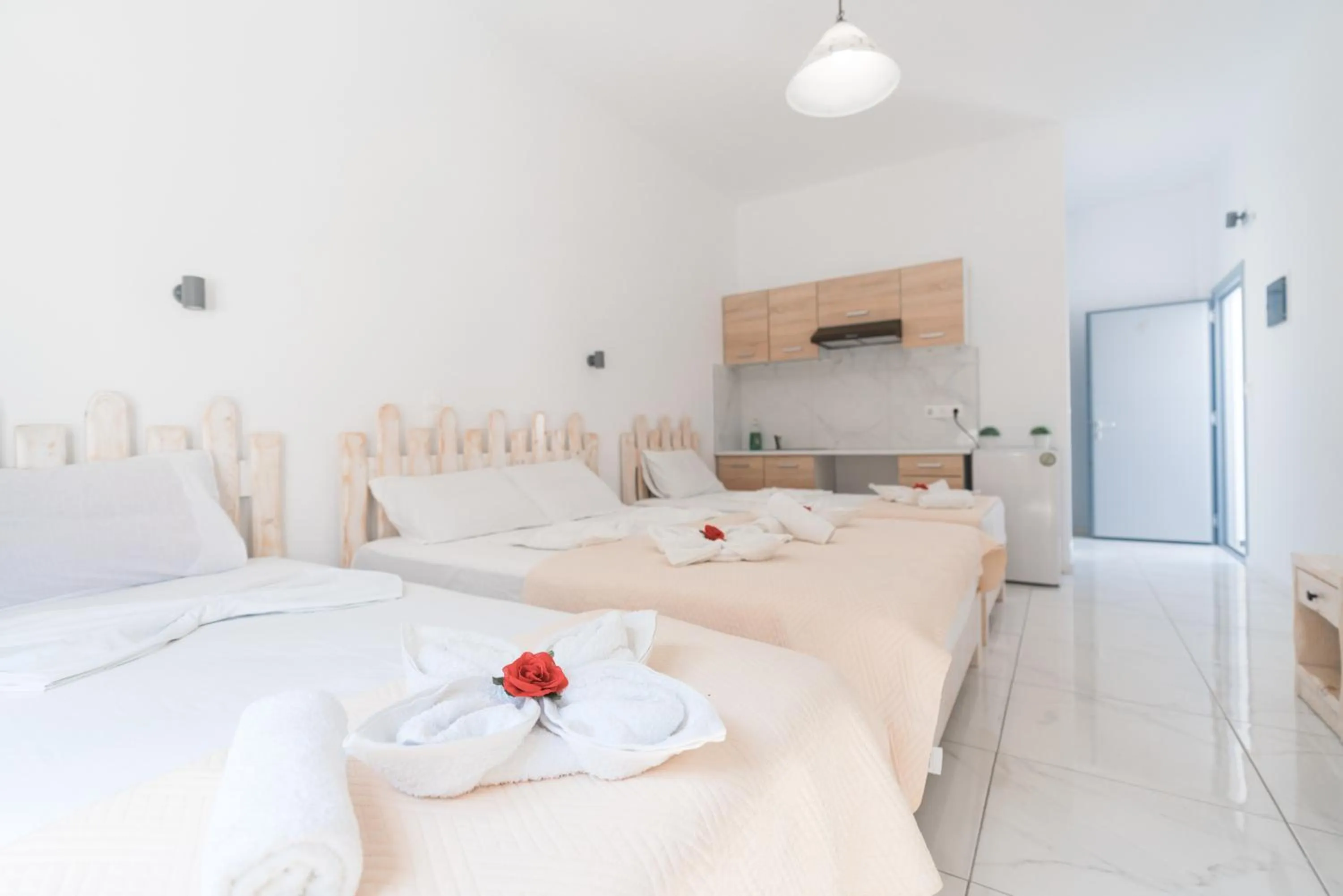 Bedroom, Bed in Dodomar Selections