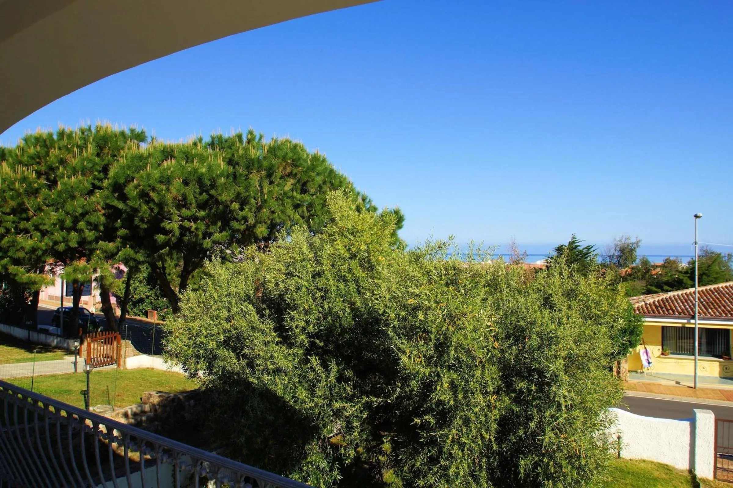 Garden view in Hotel La Tartaruga Bianca