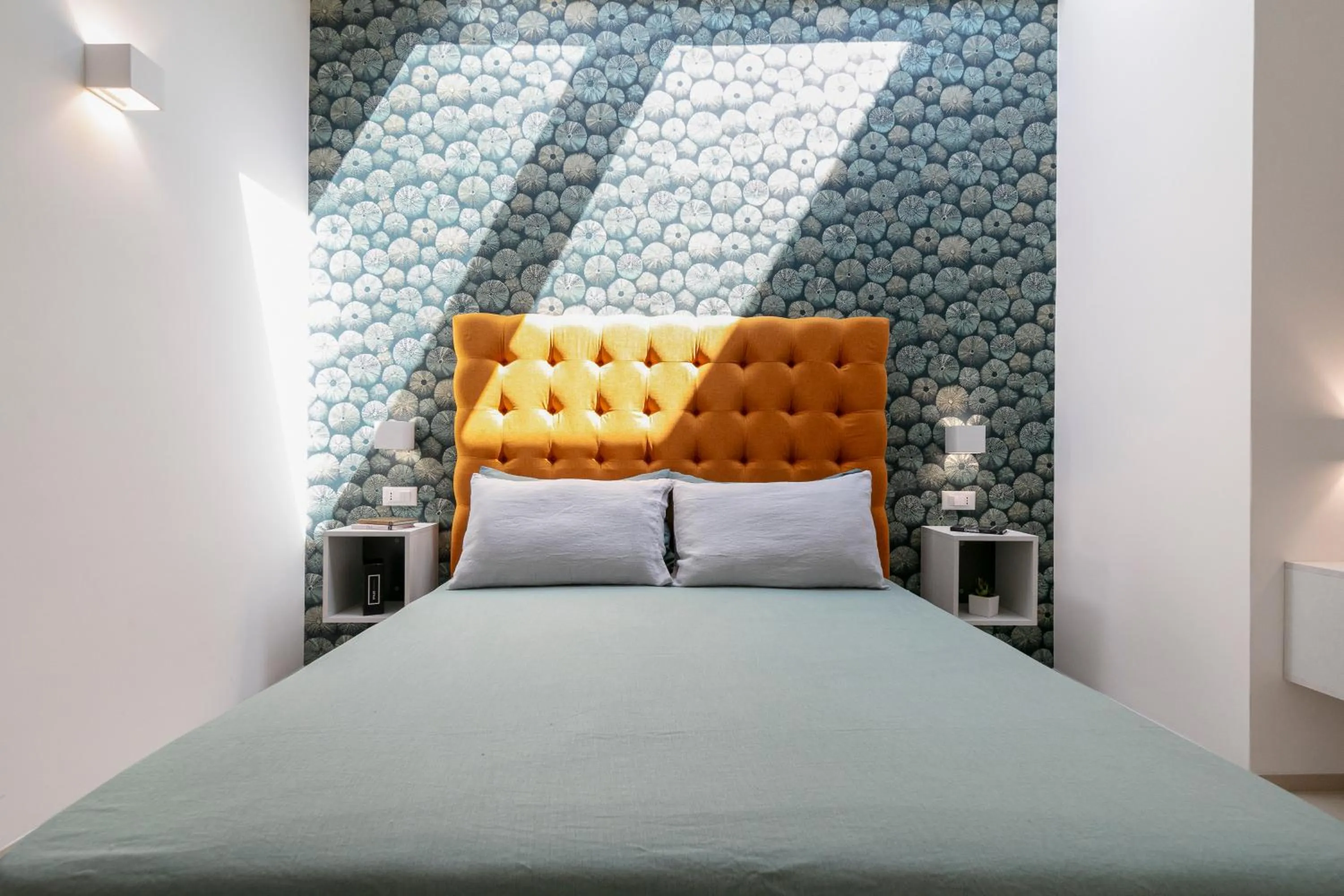 Bed in Stellaris Apartrooms