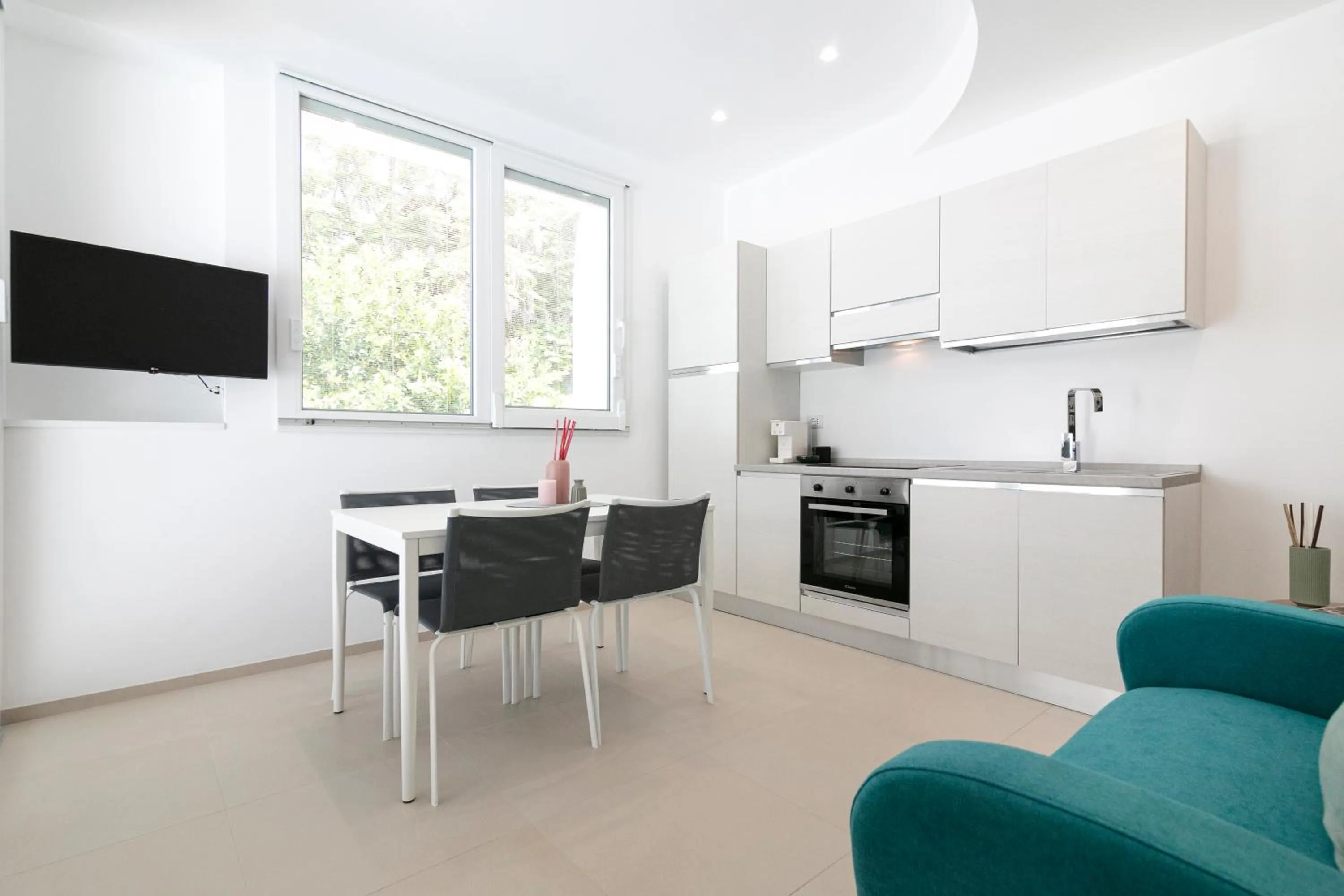 Kitchen or kitchenette in Stellaris Apartrooms