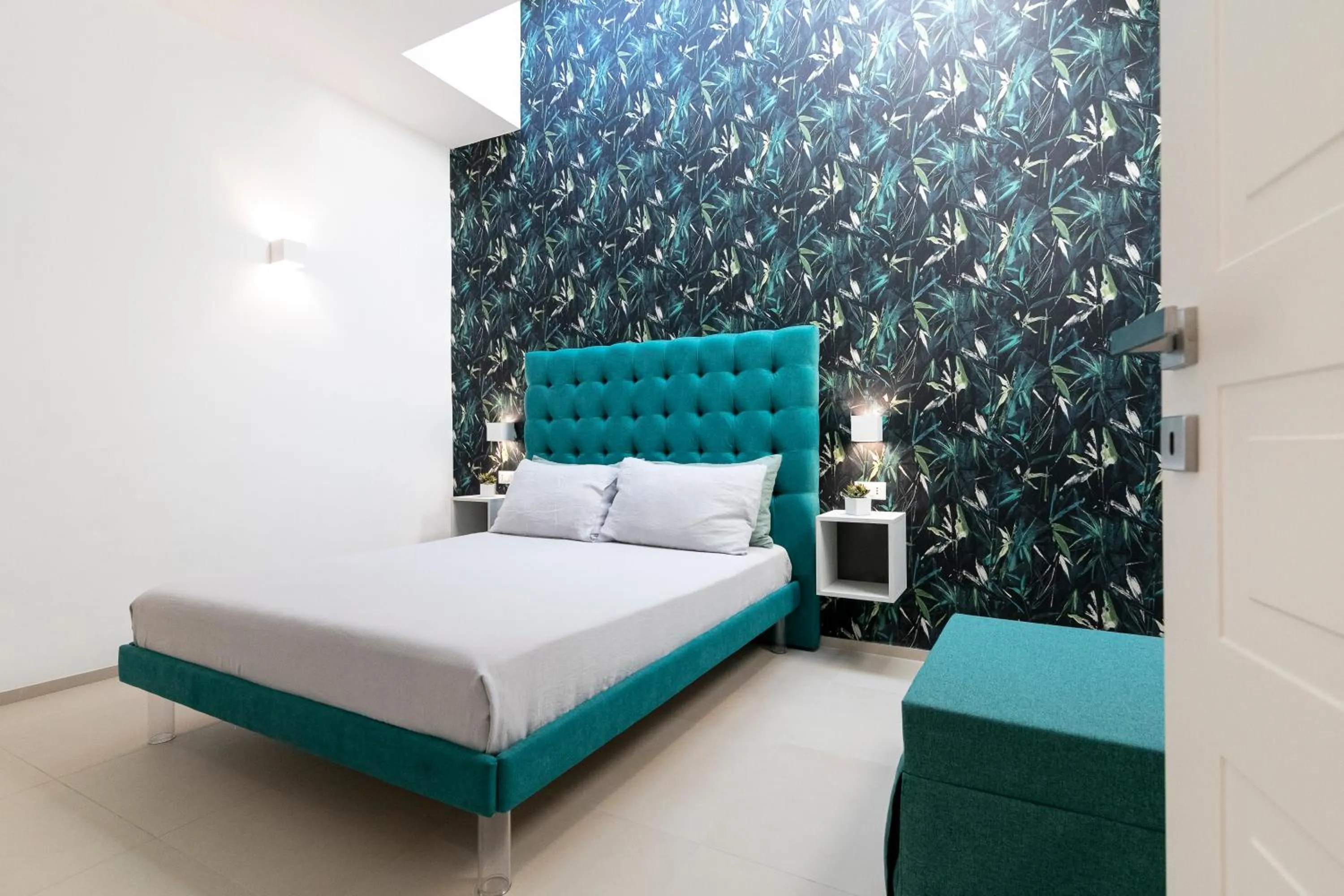 Bed in Stellaris Apartrooms