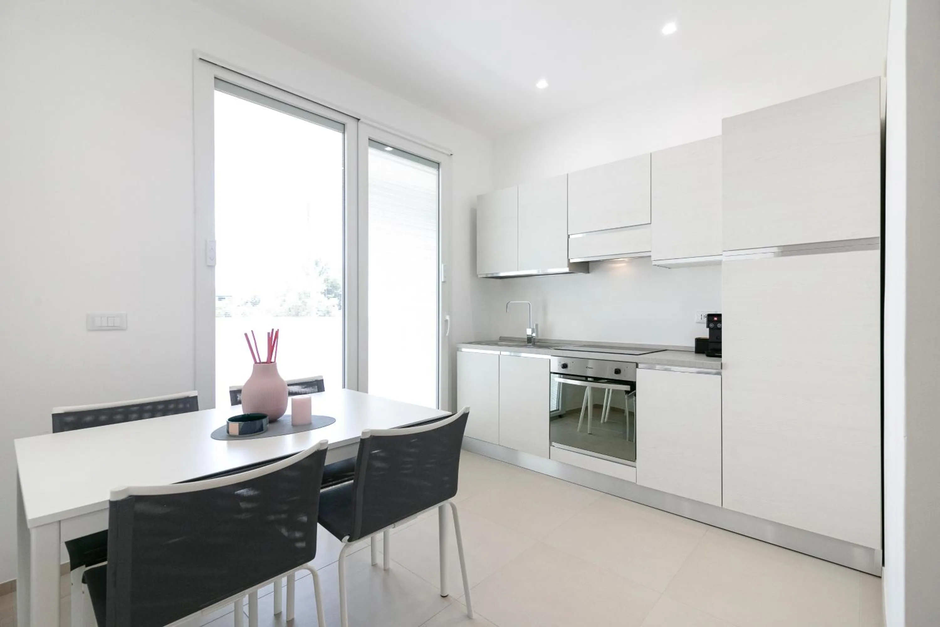 Kitchen or kitchenette in Stellaris Apartrooms