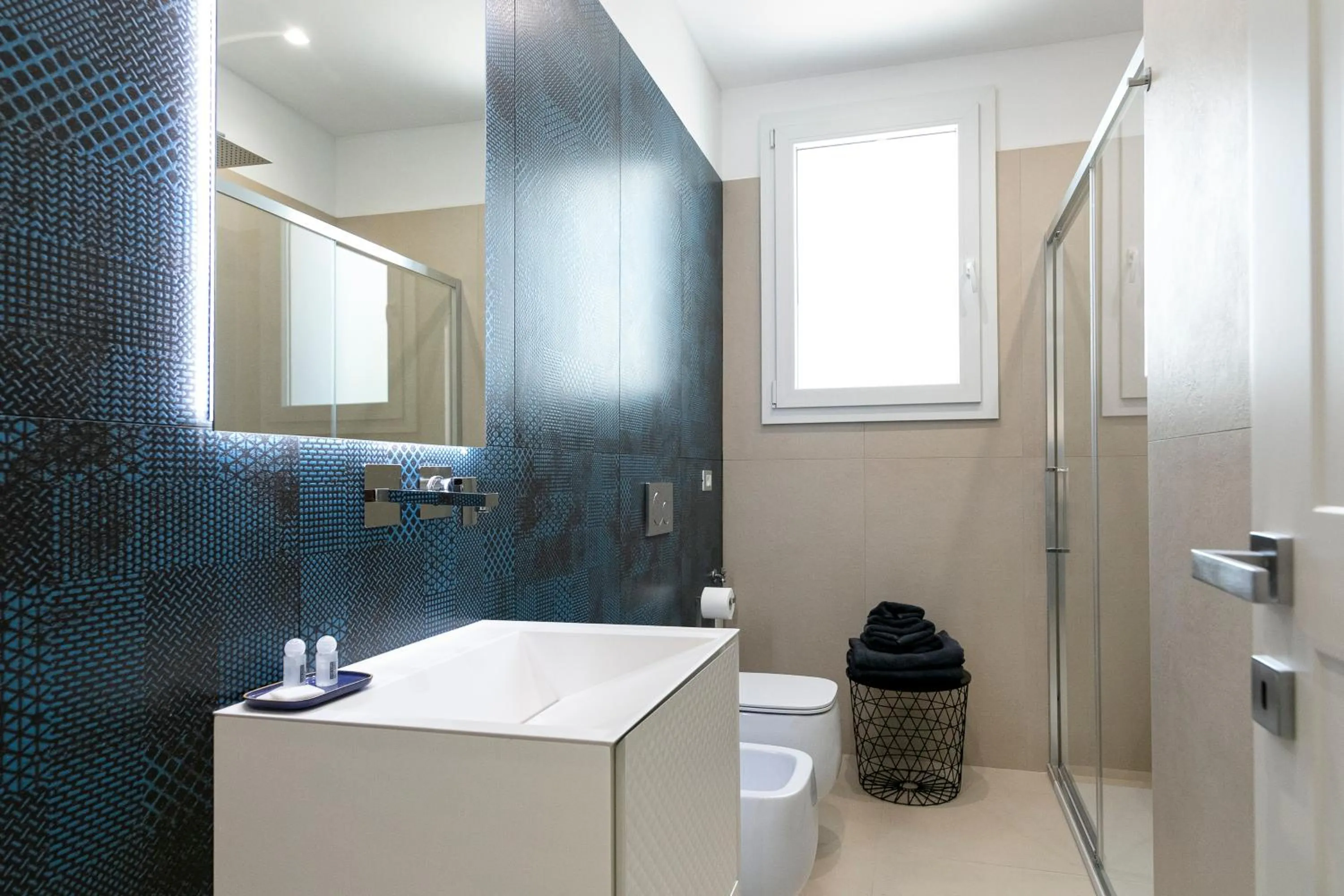 Shower in Stellaris Apartrooms