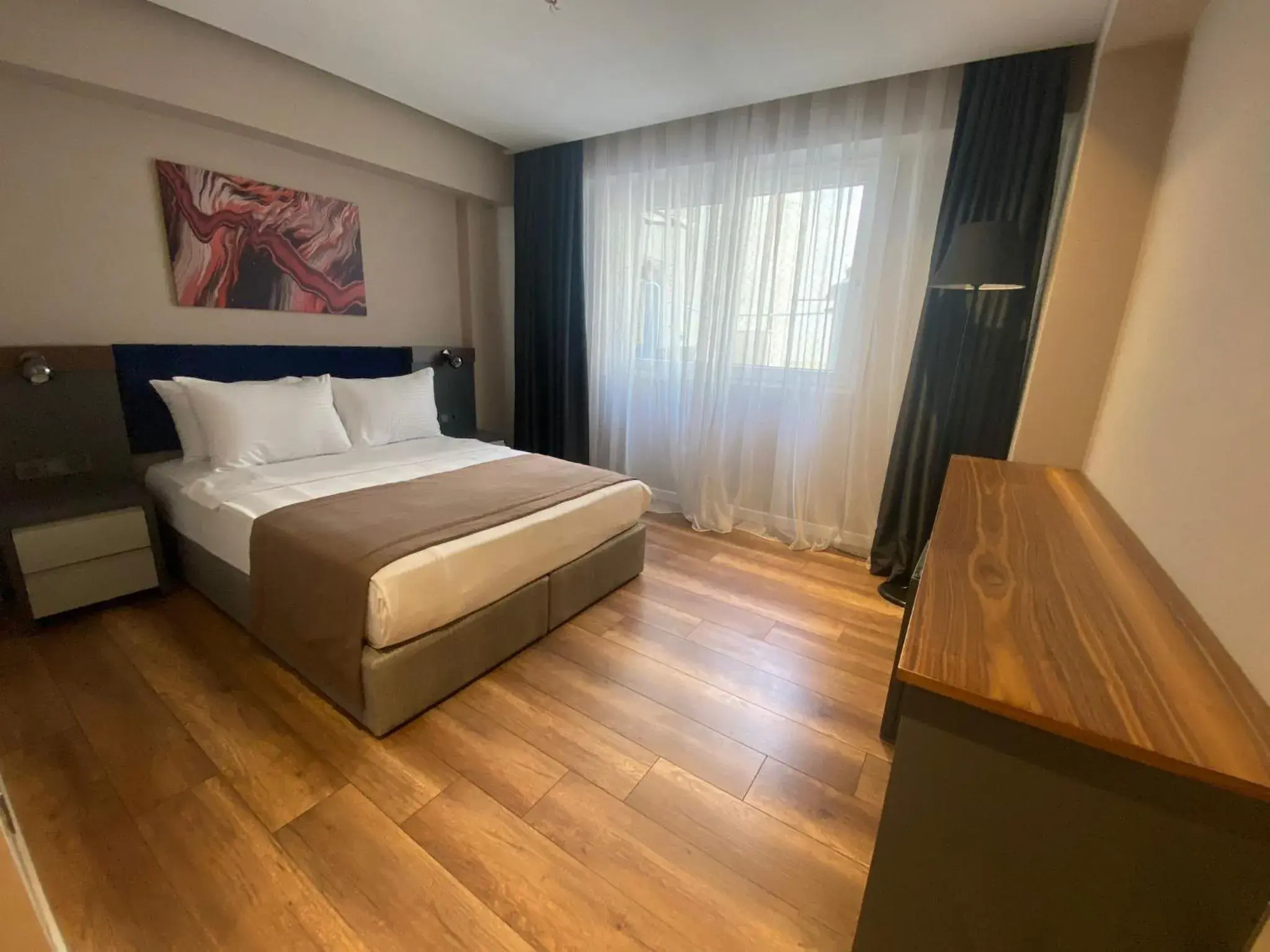 Double Room in THE ROYALS HOTEL Double Room in THE ROYALS HOTEL