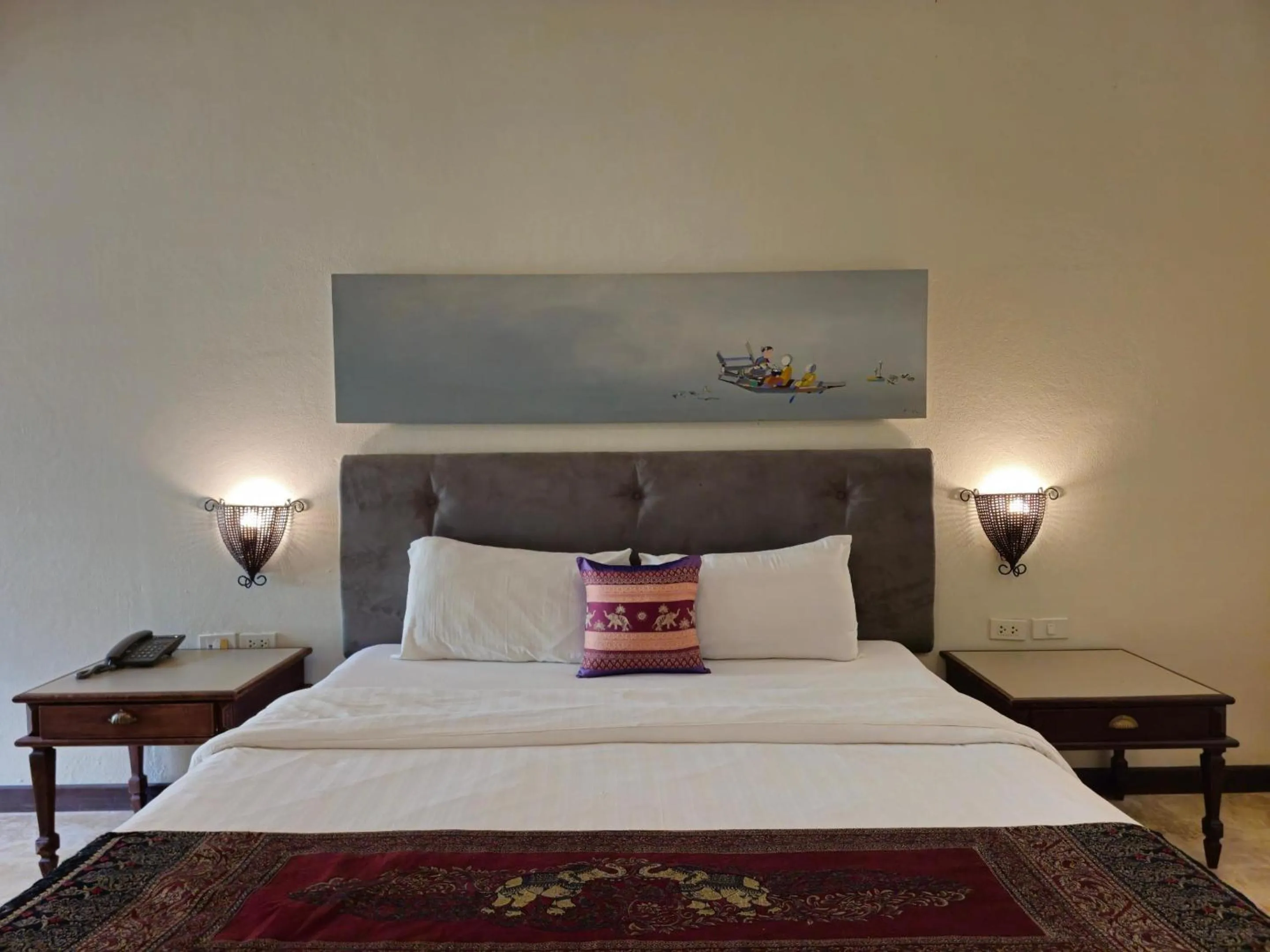 Bed in Baan Panwa Resort