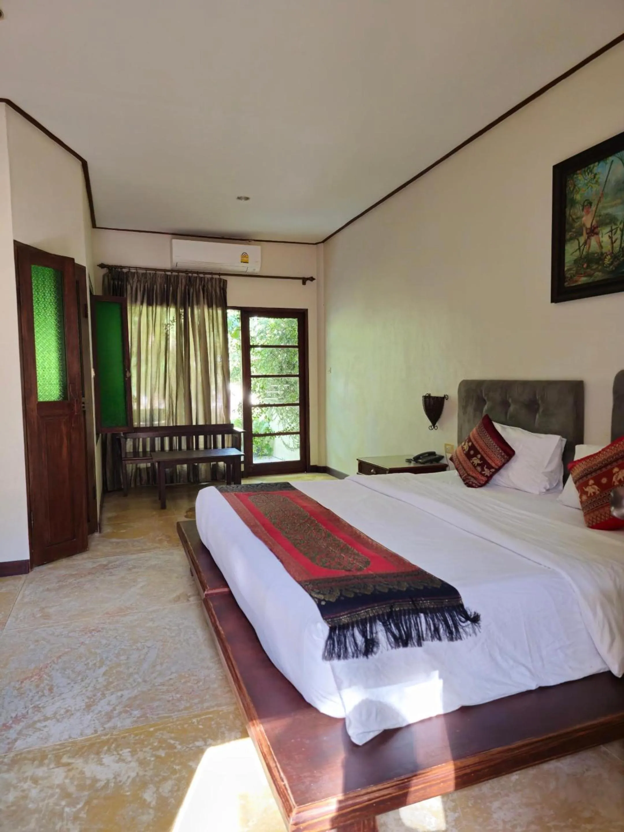 Bed in Baan Panwa Resort